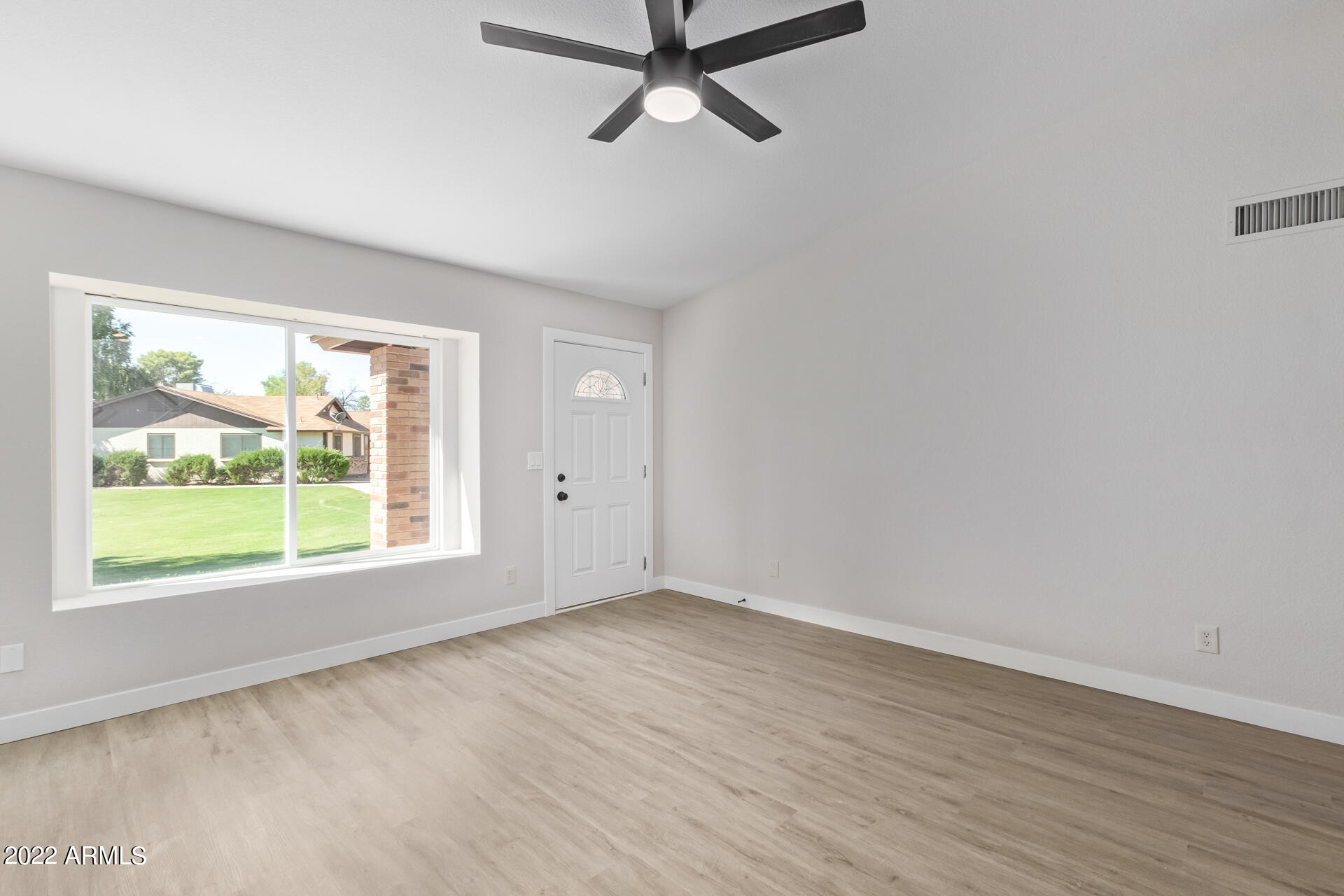 5135 E EVERGREEN Street # 1229