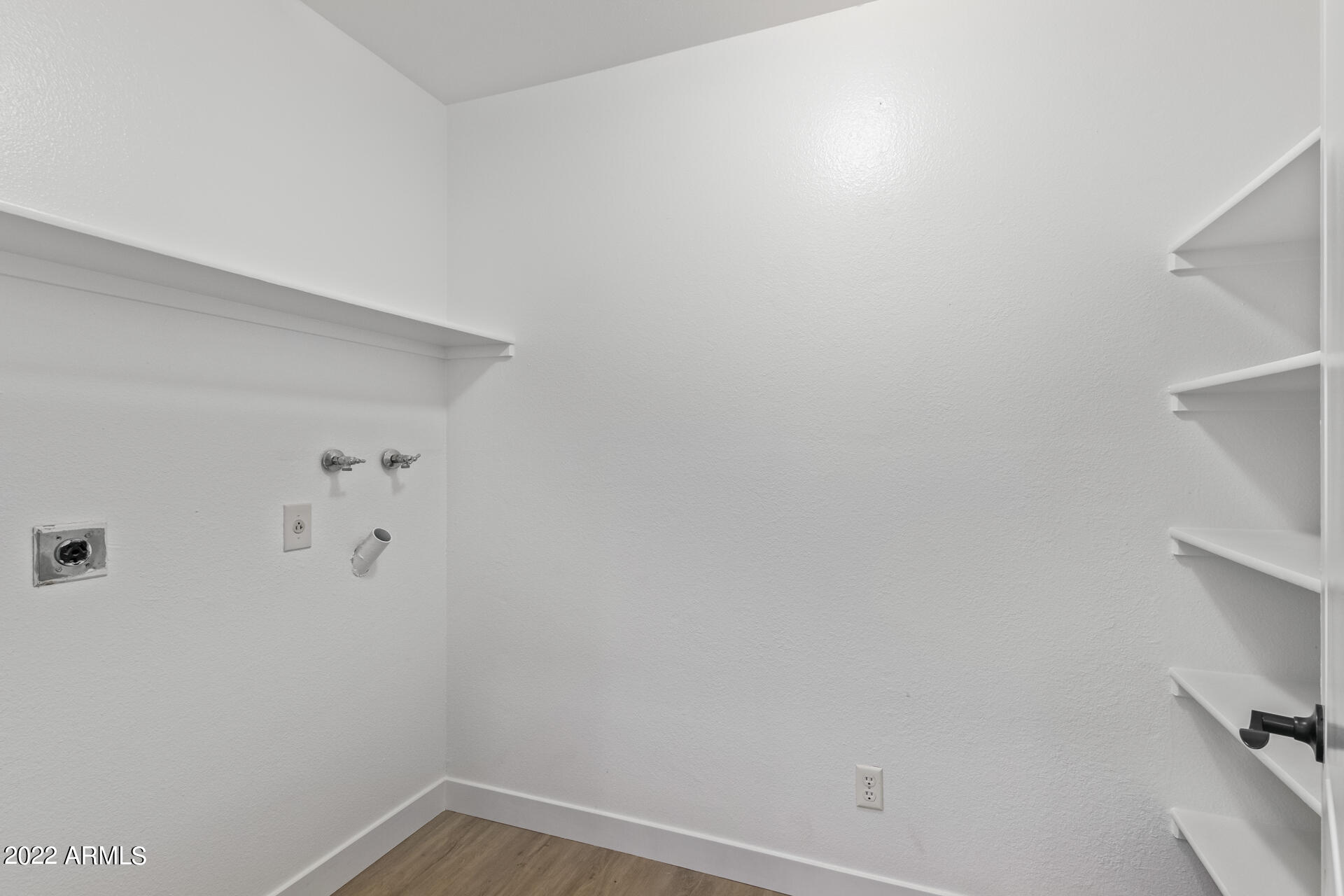 5135 E EVERGREEN Street # 1229