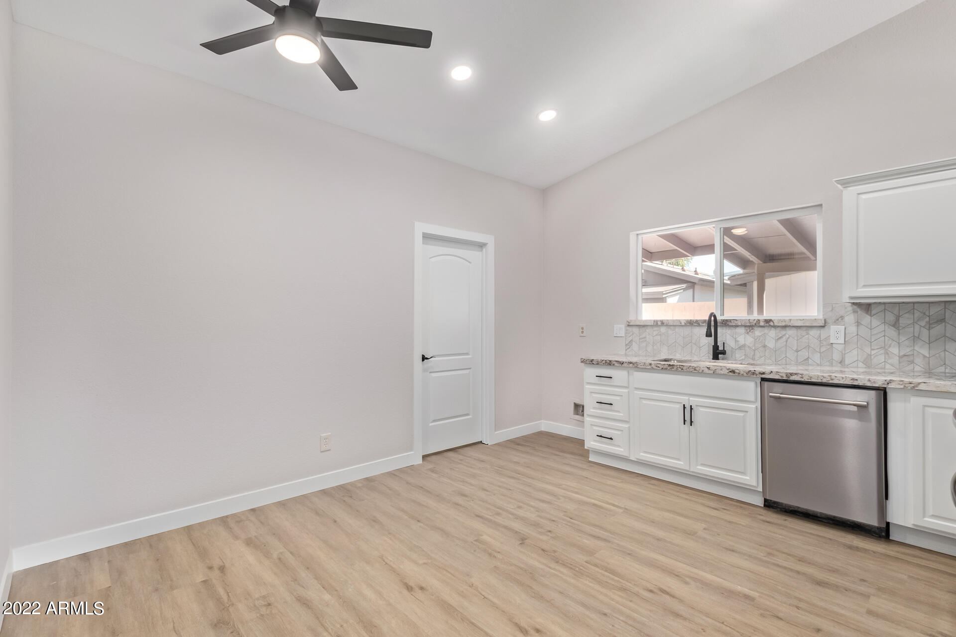 5135 E EVERGREEN Street # 1229