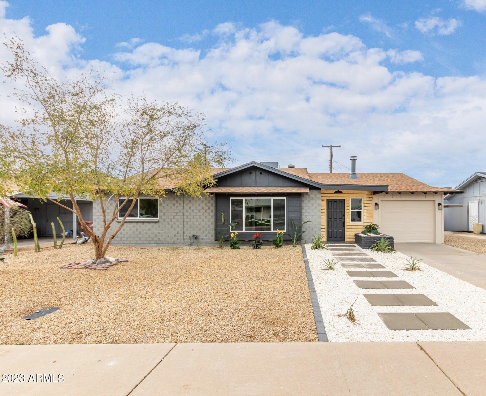 8609 E VIRGINIA Avenue