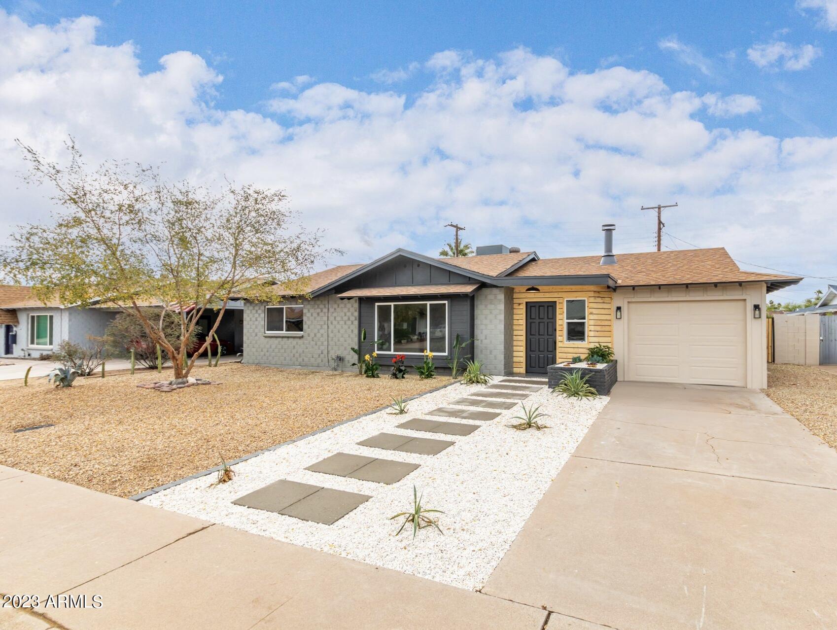 8609 E VIRGINIA Avenue
