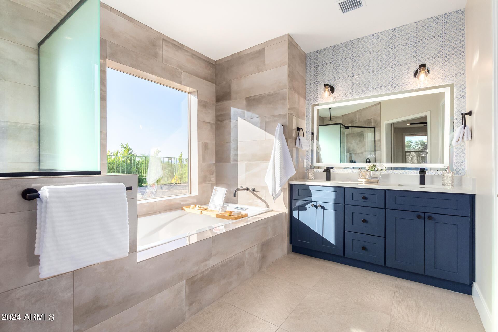 1101 W FAIRWAY Drive