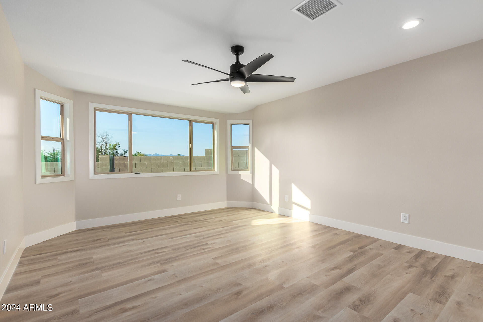 1101 W FAIRWAY Drive