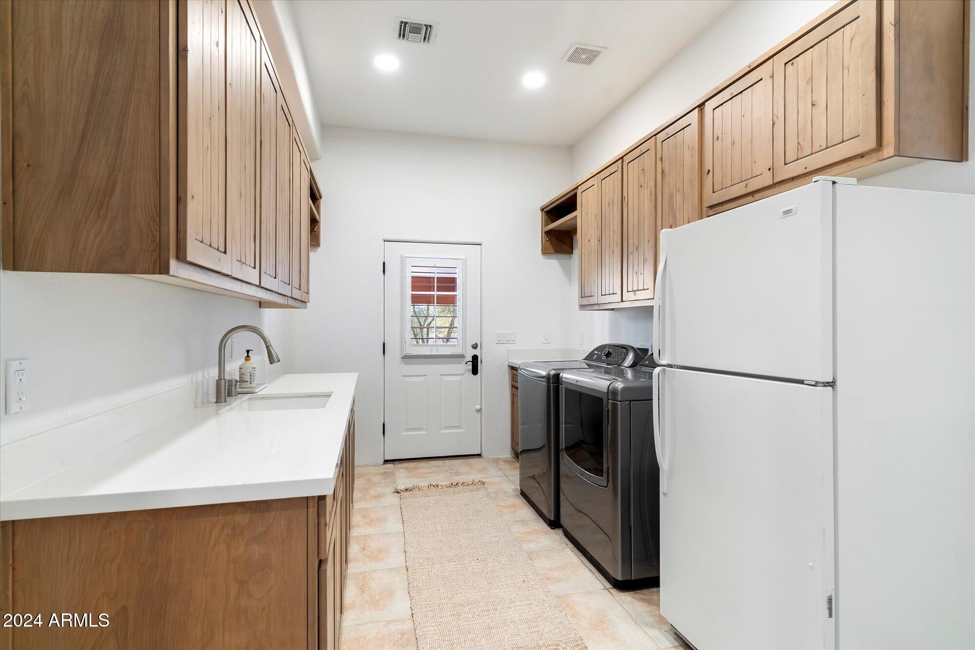 14511 E WINDSTONE Trail
