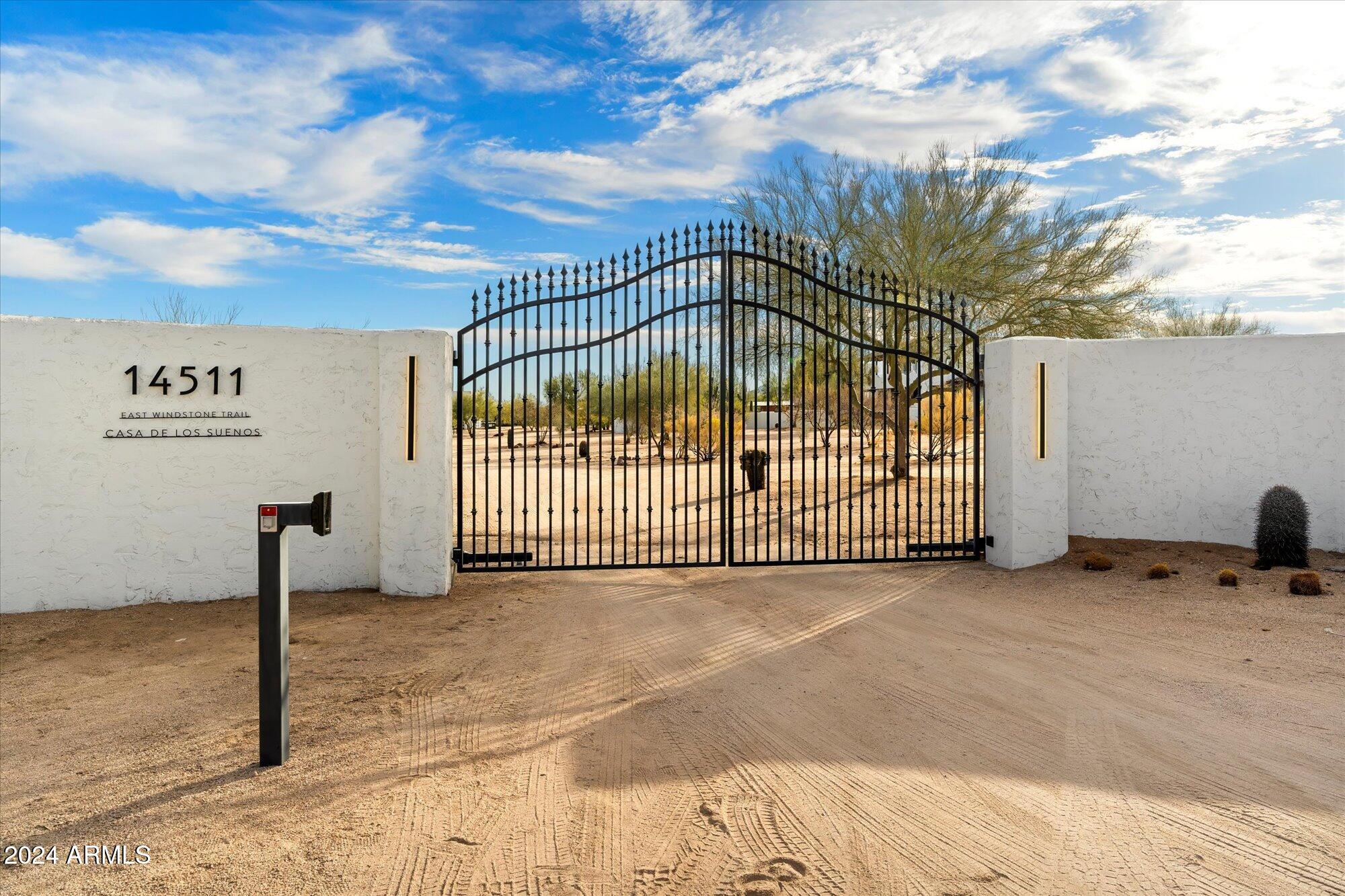 14511 E WINDSTONE Trail