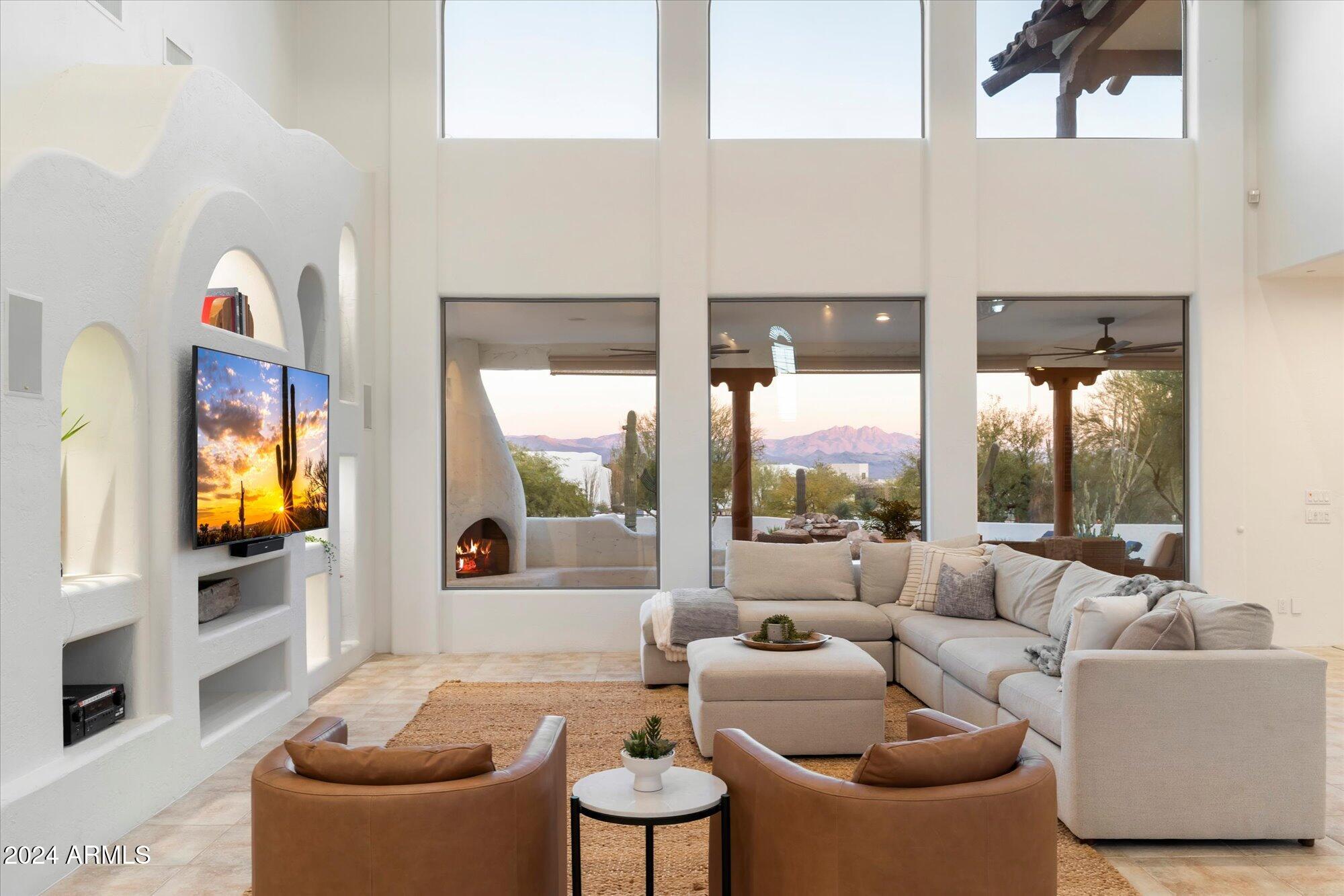 14511 E WINDSTONE Trail