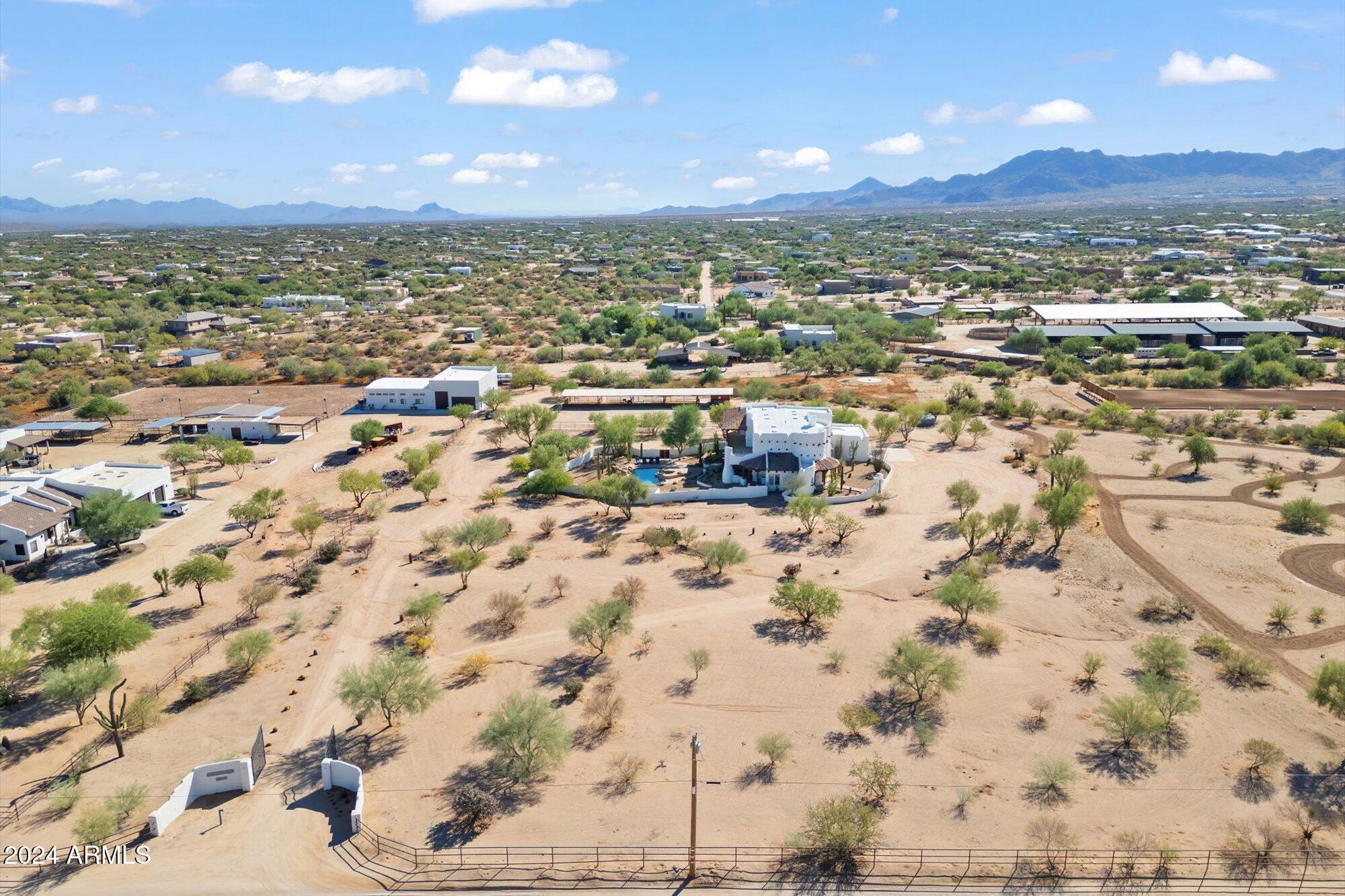 14511 E WINDSTONE Trail