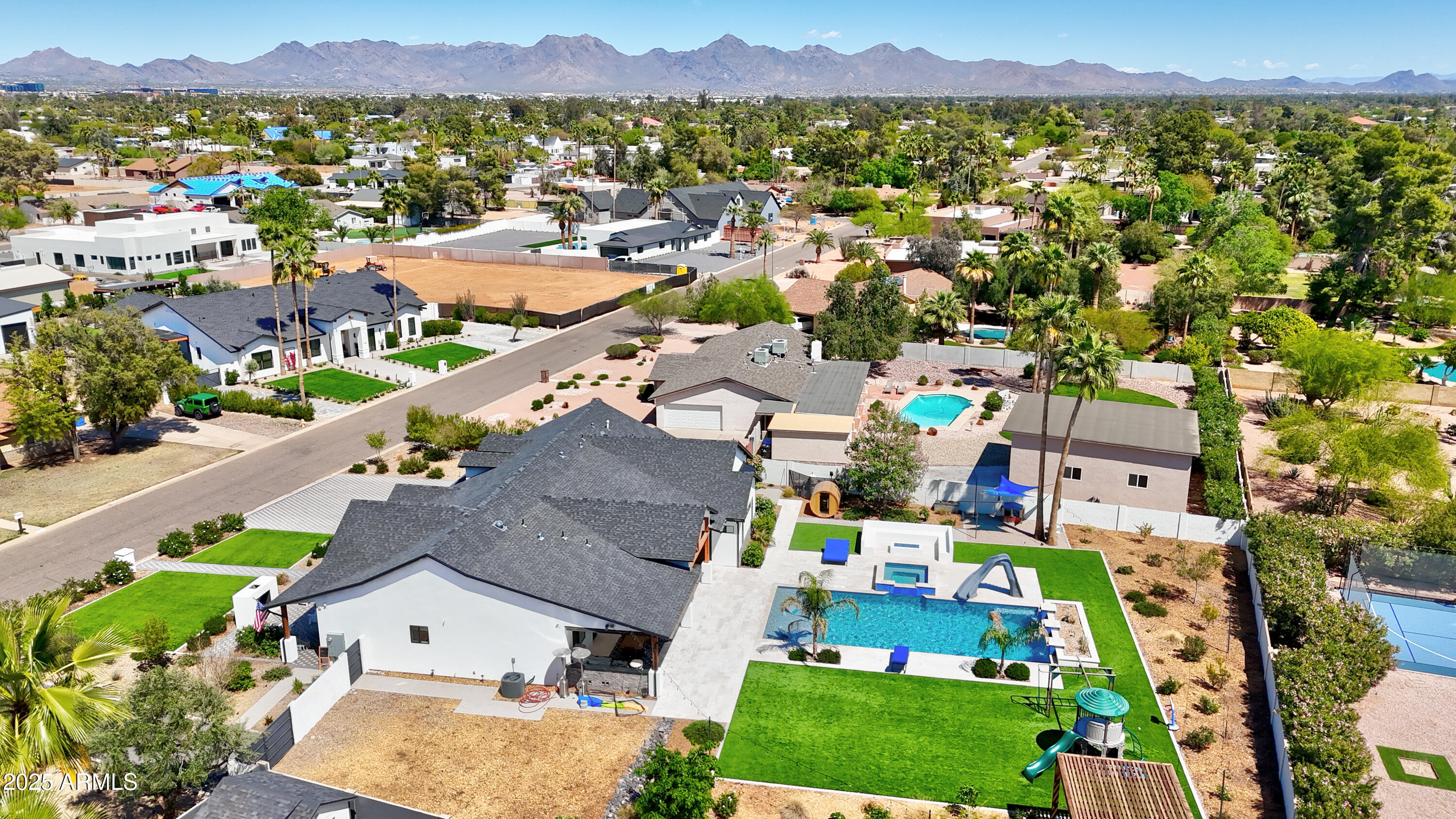 6037 E CHARTER OAK Road