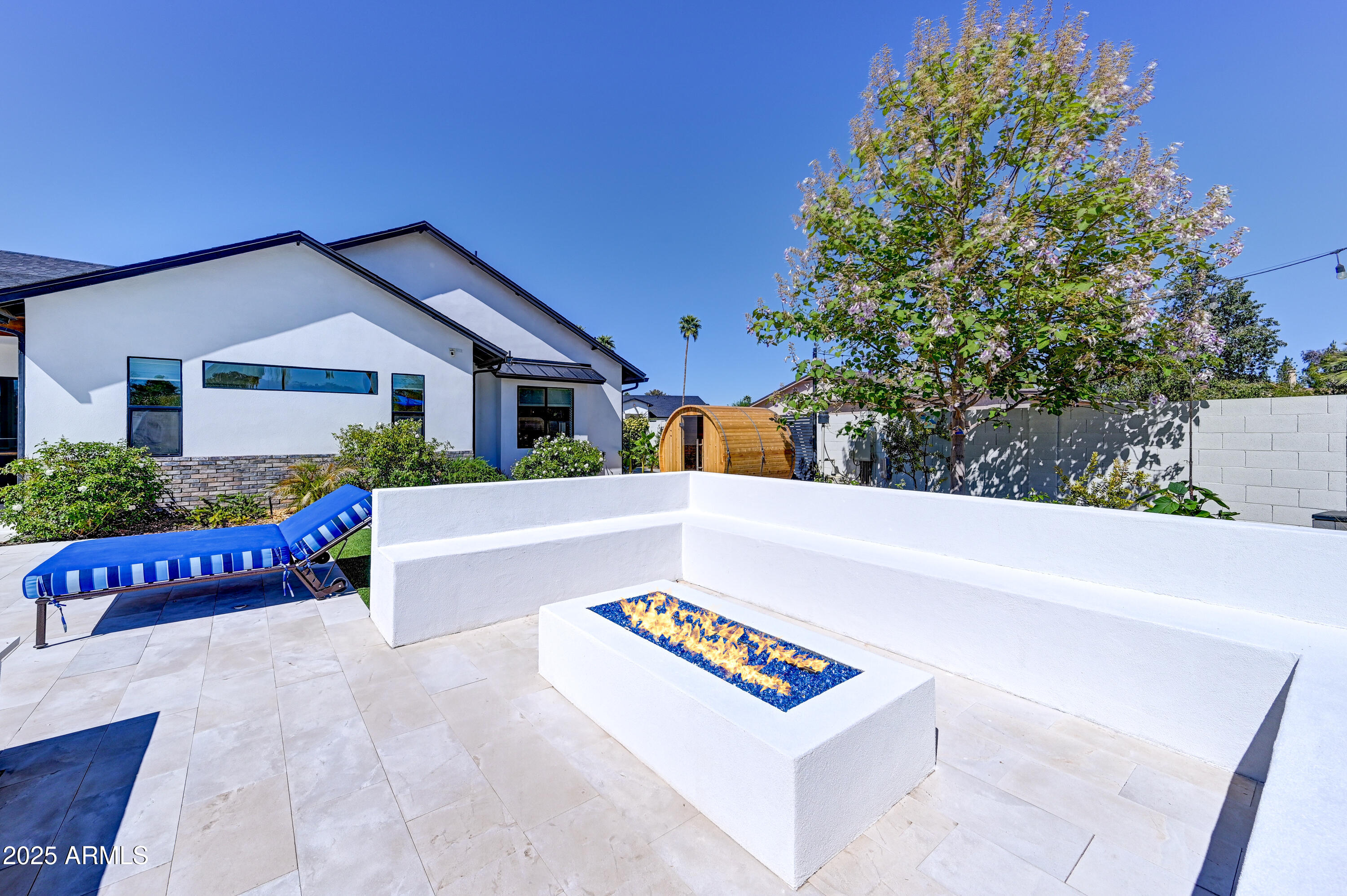 6037 E CHARTER OAK Road