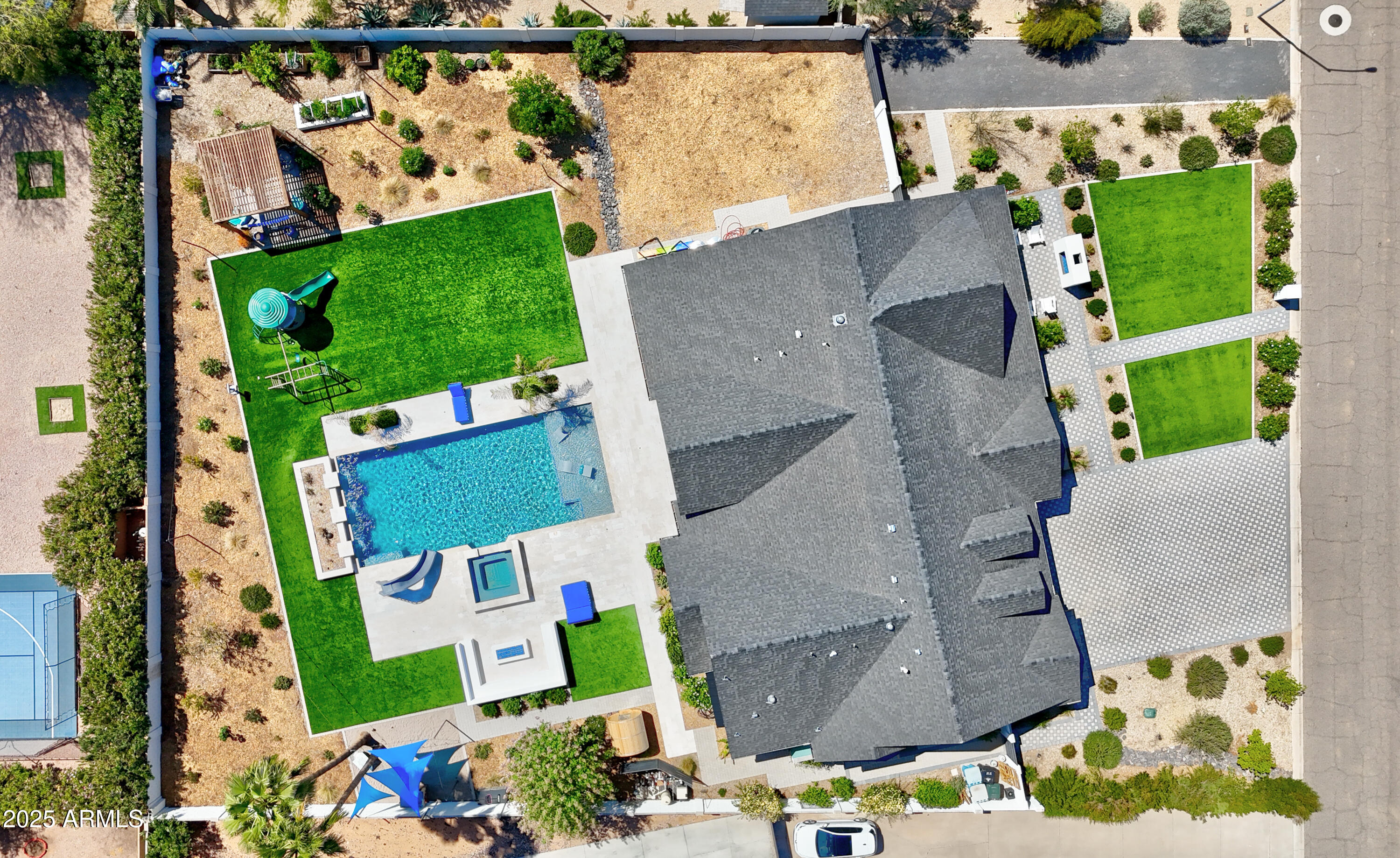 6037 E CHARTER OAK Road