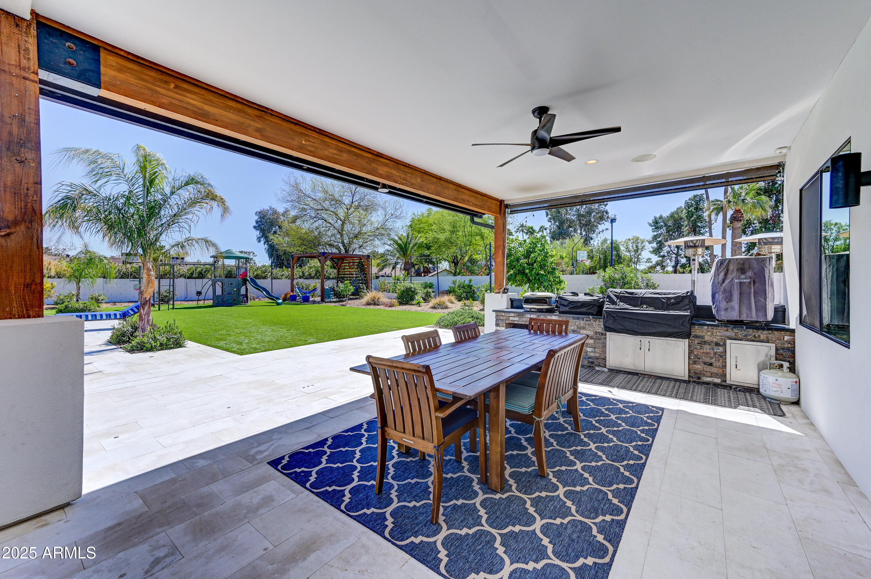 6037 E CHARTER OAK Road