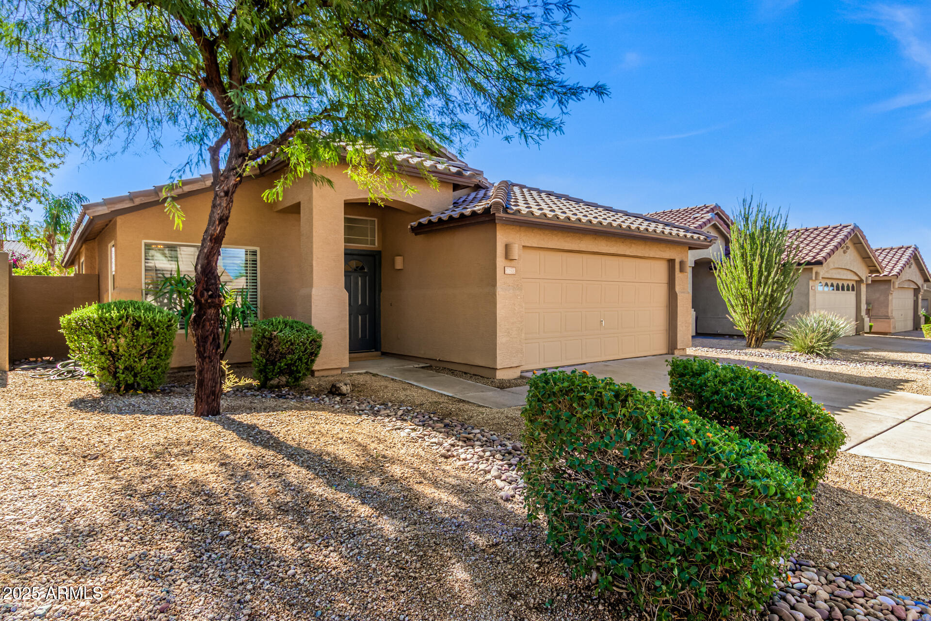 26253 N 43RD Place