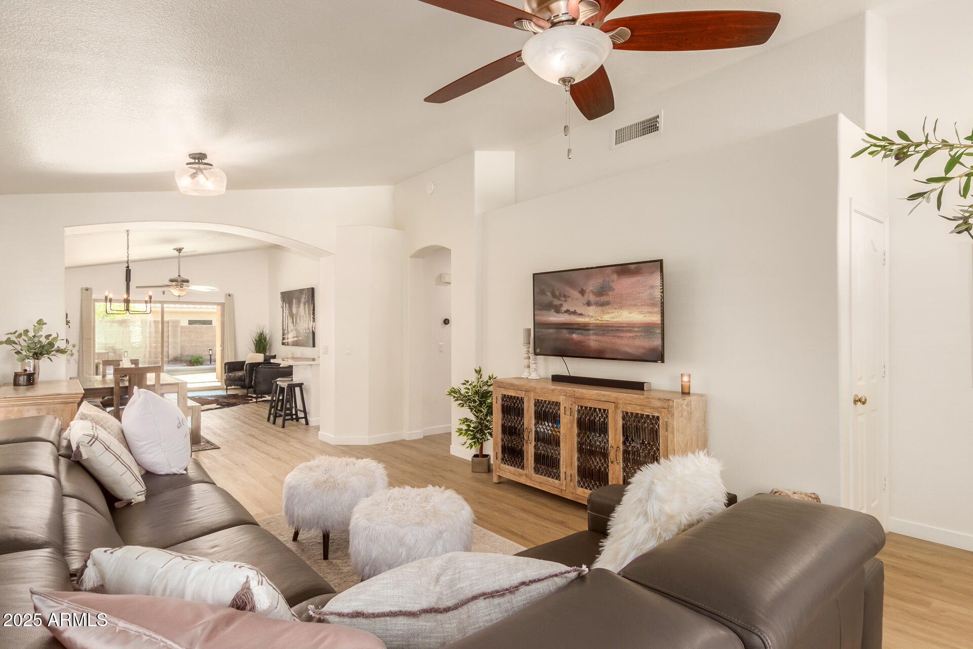 26253 N 43RD Place