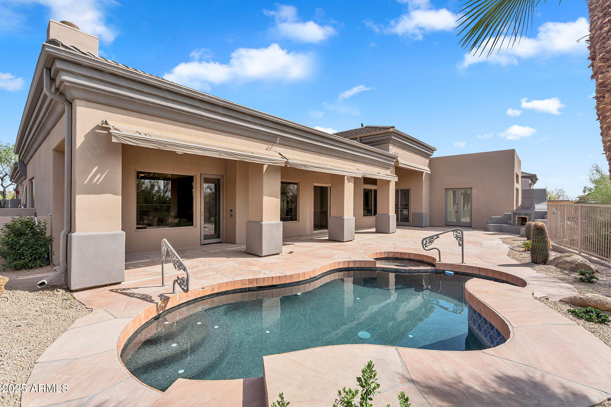 6184 E DUSTY COYOTE Circle