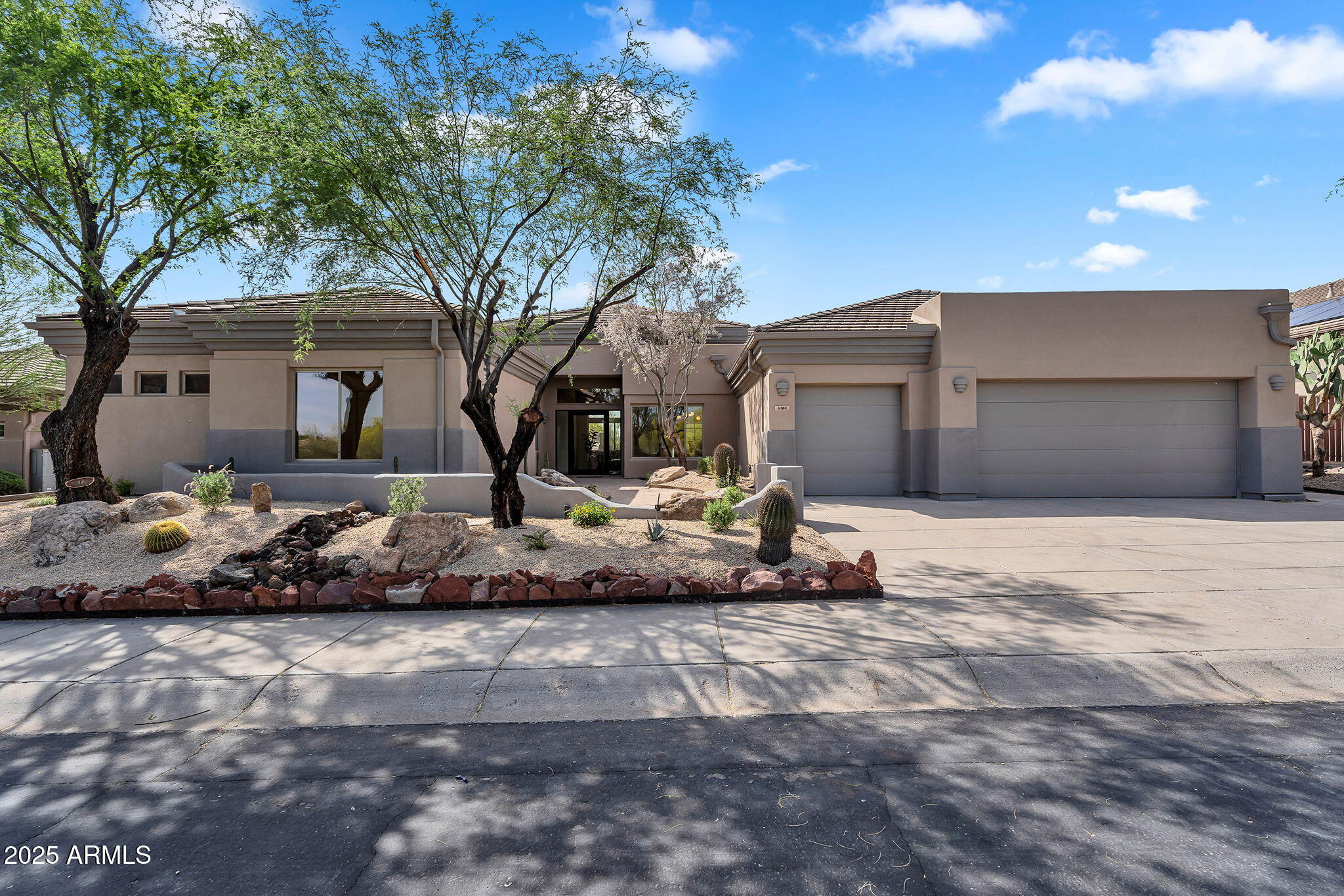 6184 E DUSTY COYOTE Circle