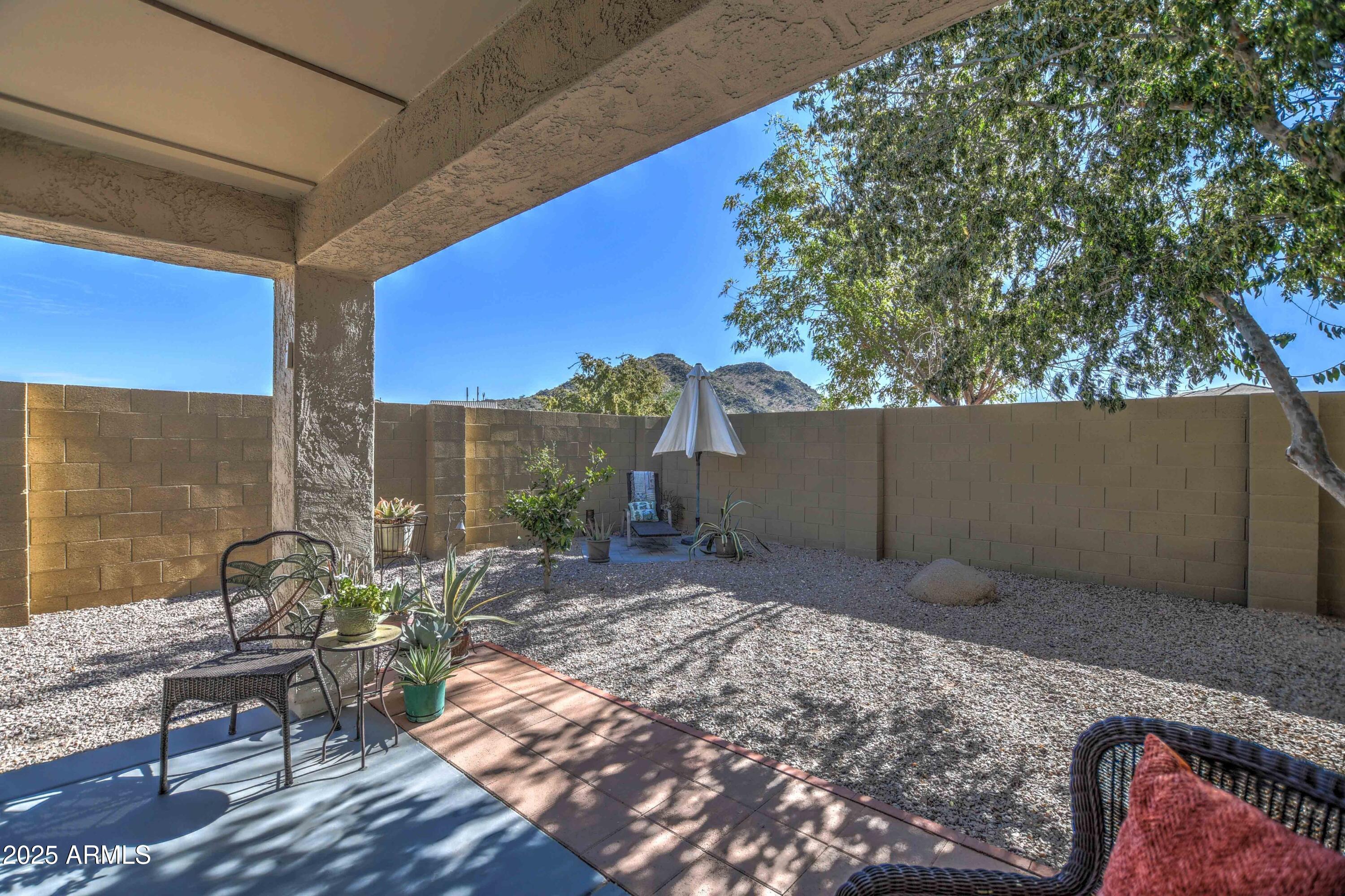 1995 W Kristina Avenue