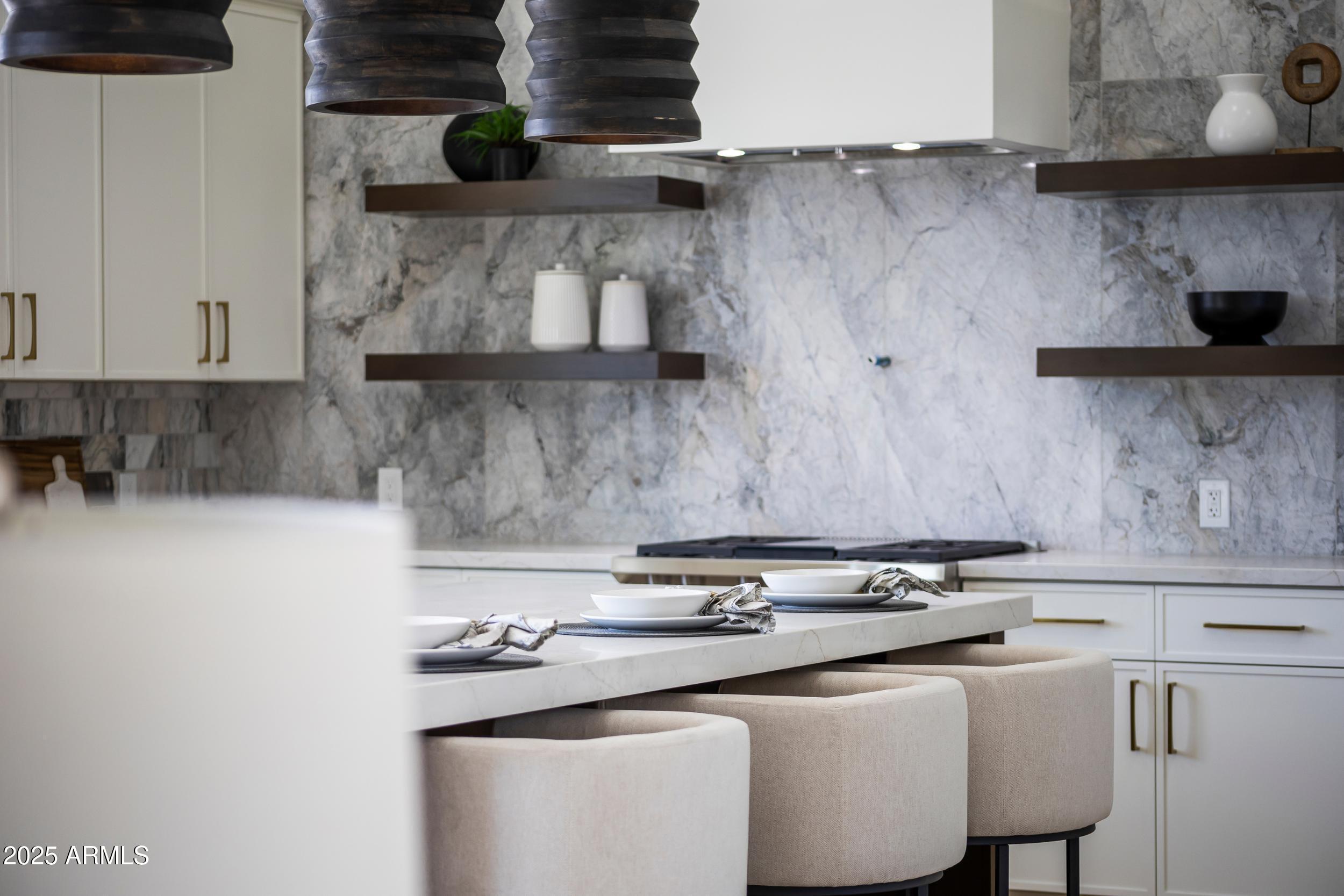 9611 E CLINTON Street