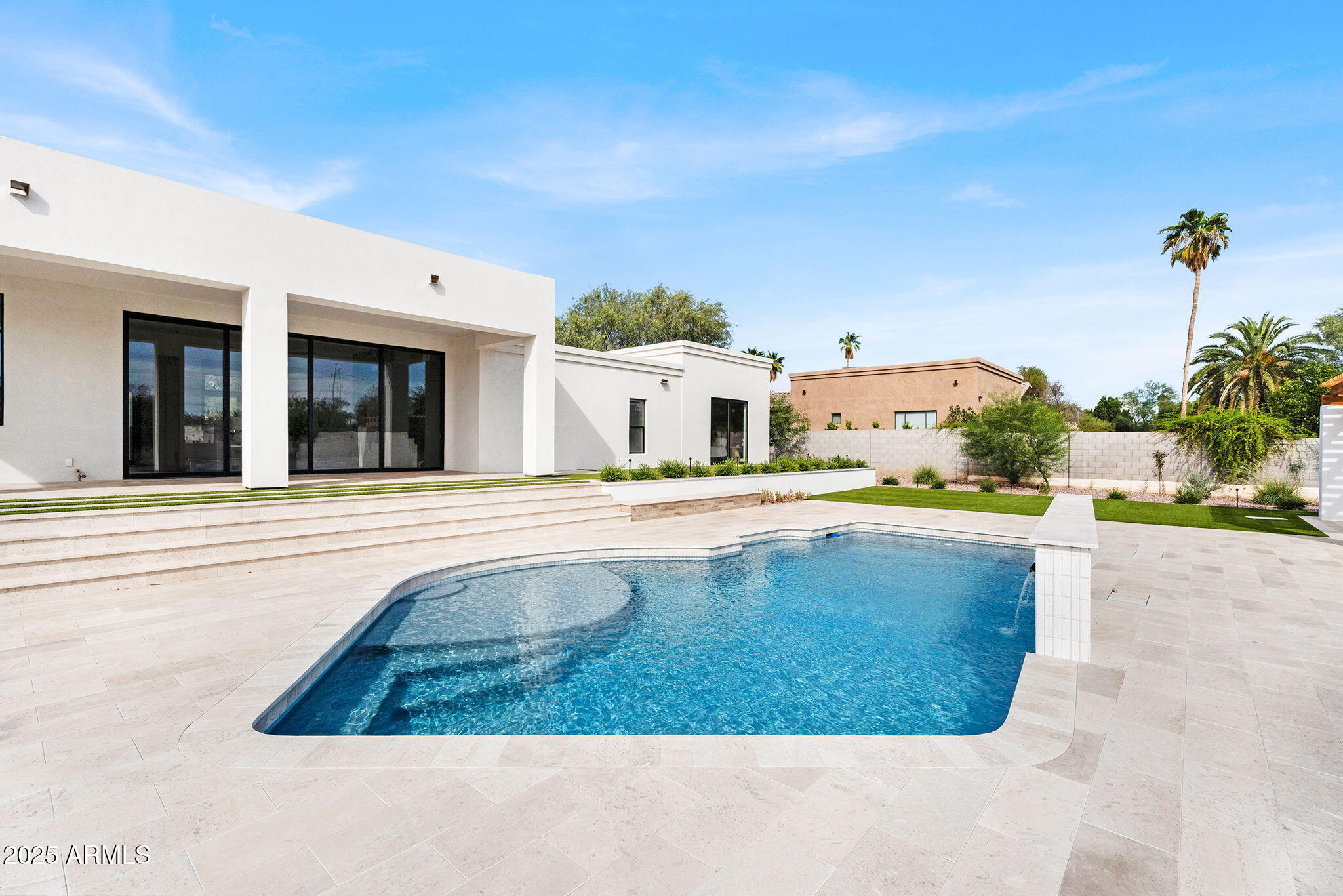 9611 E CLINTON Street