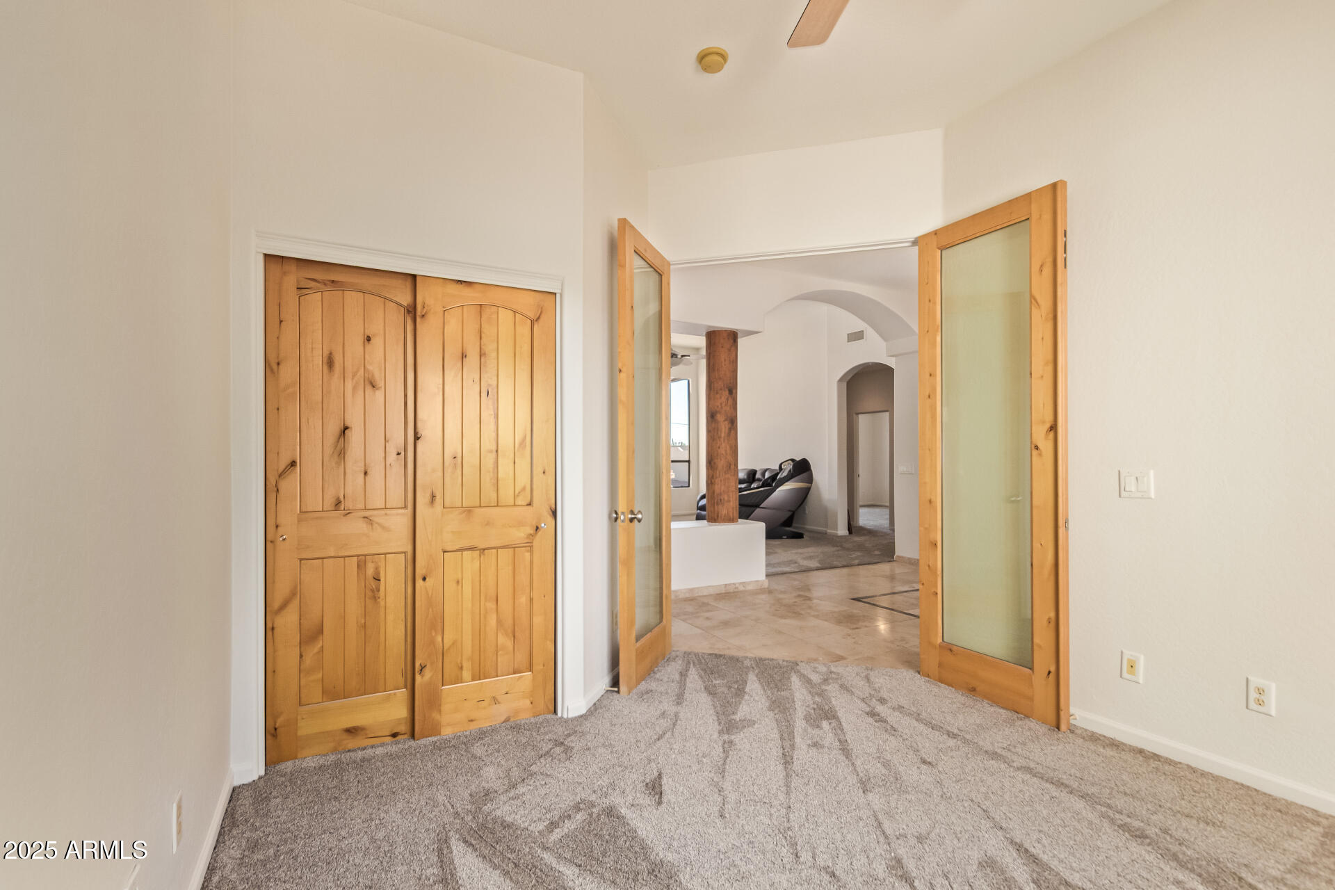 945 N MOUNTAIN VIEW Road