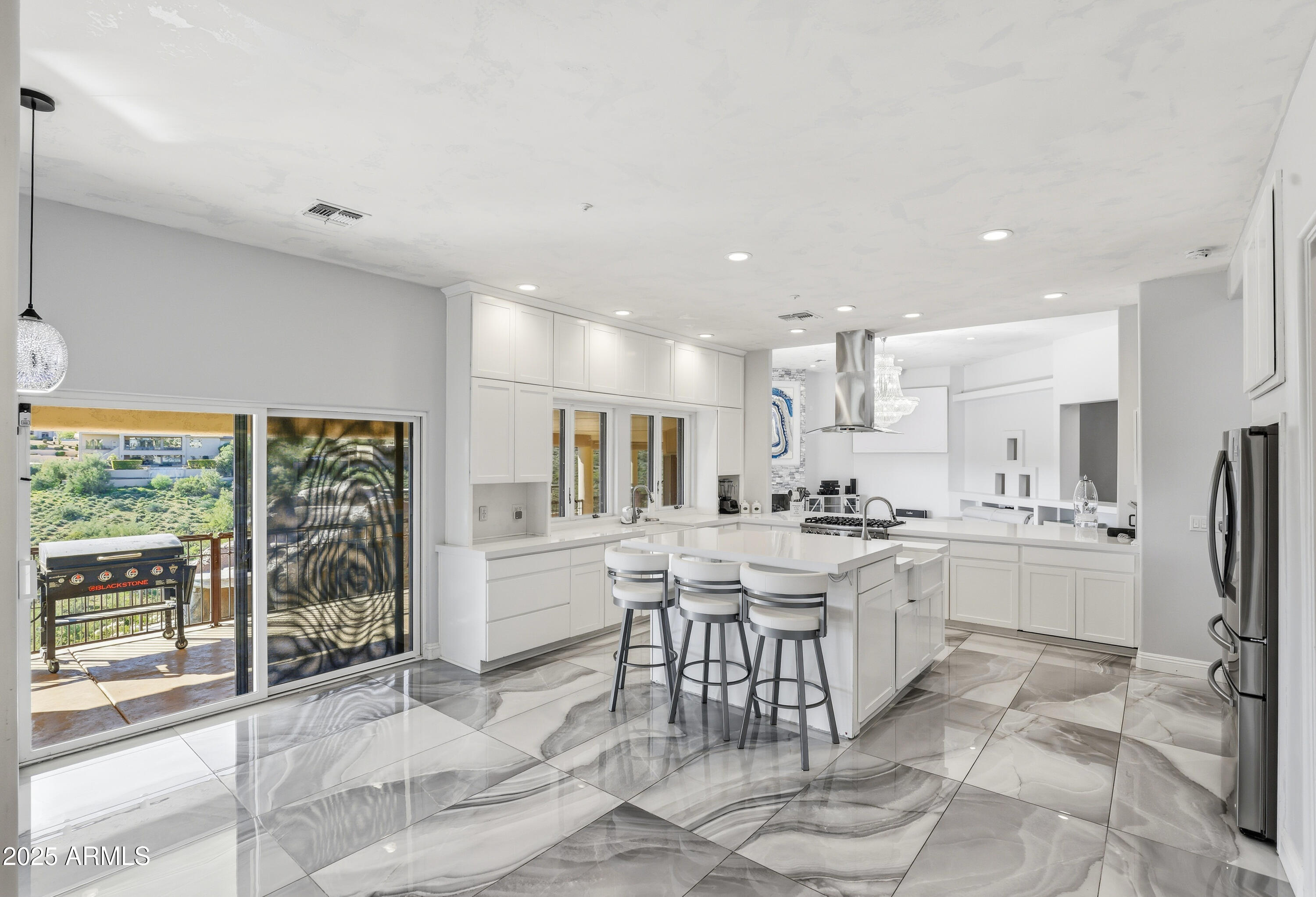 16648 N BOULDER Drive