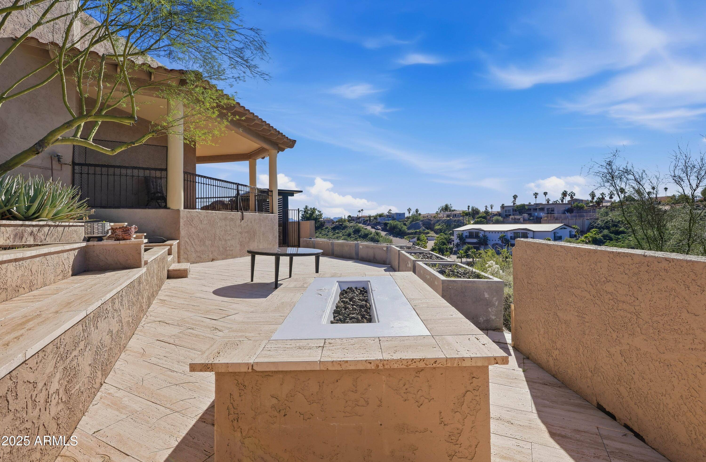 16648 N BOULDER Drive