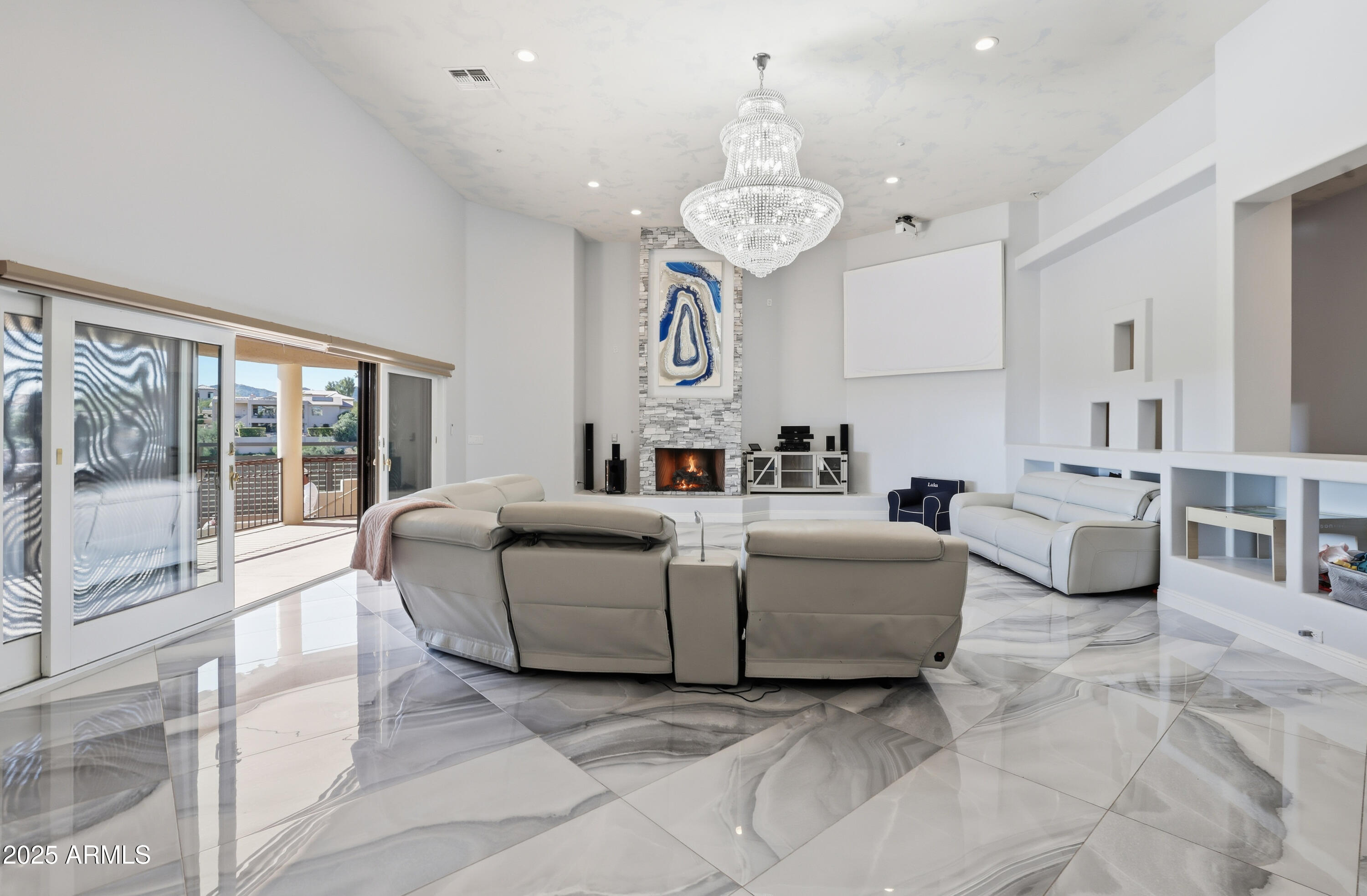 16648 N BOULDER Drive