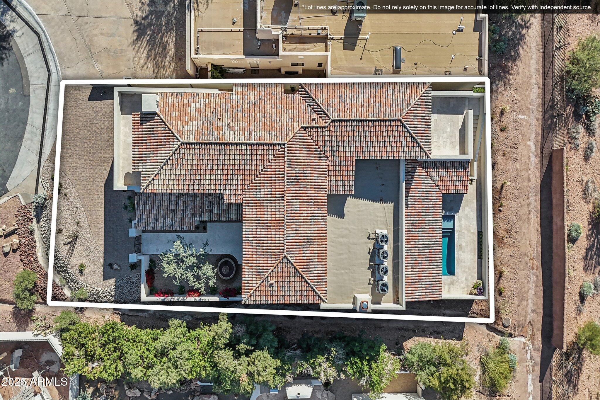 5830 N ECHO CANYON Lane