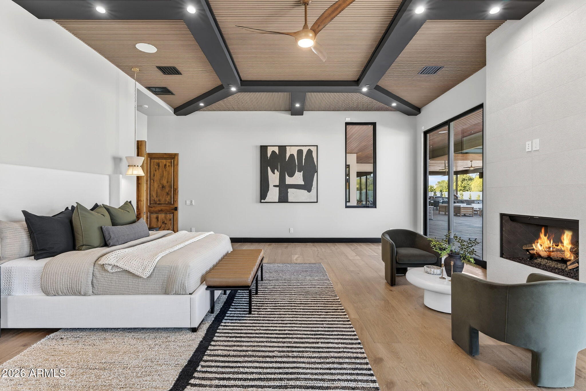 9892 E Charter Oak Road