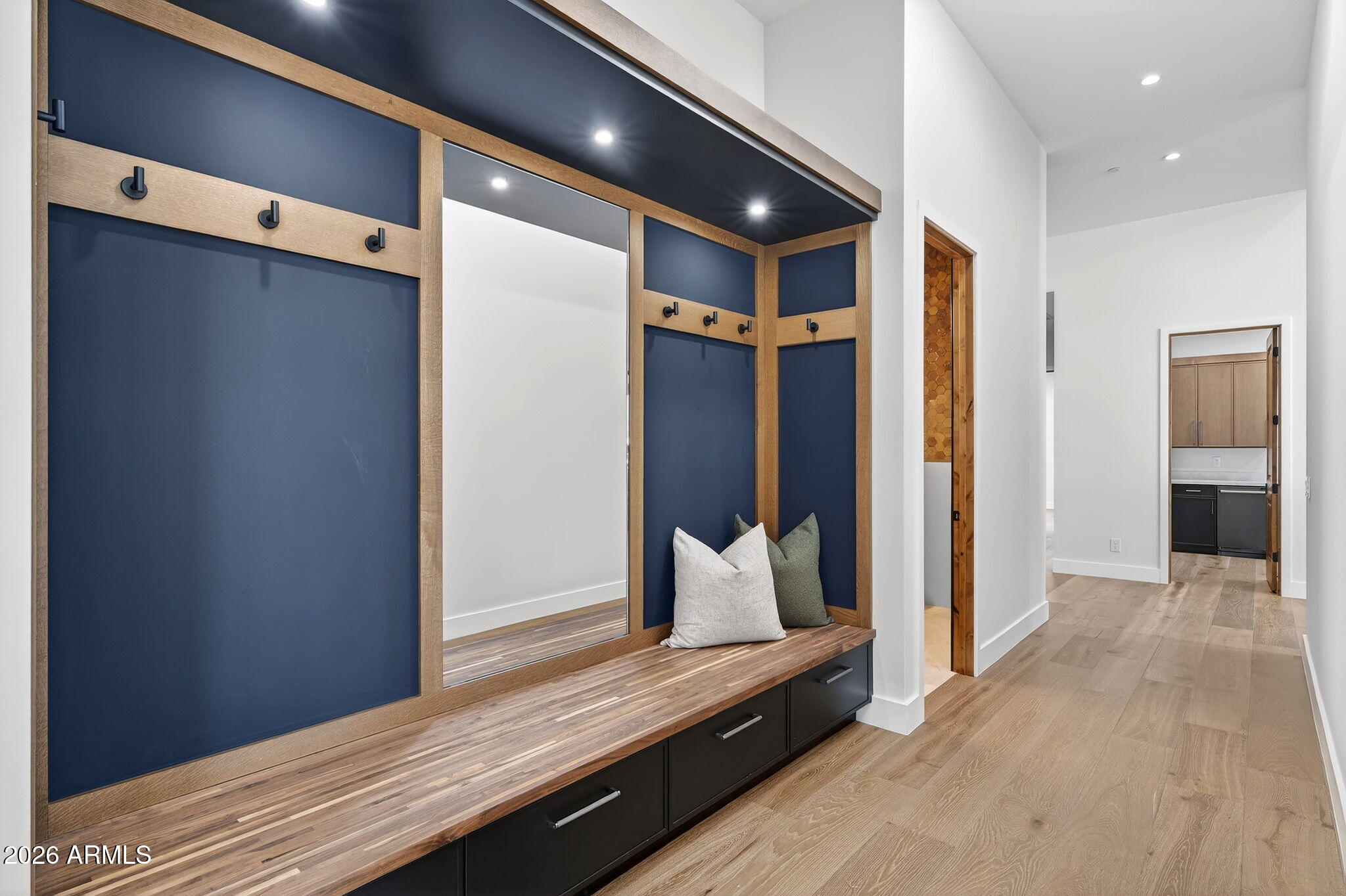 9892 E Charter Oak Road