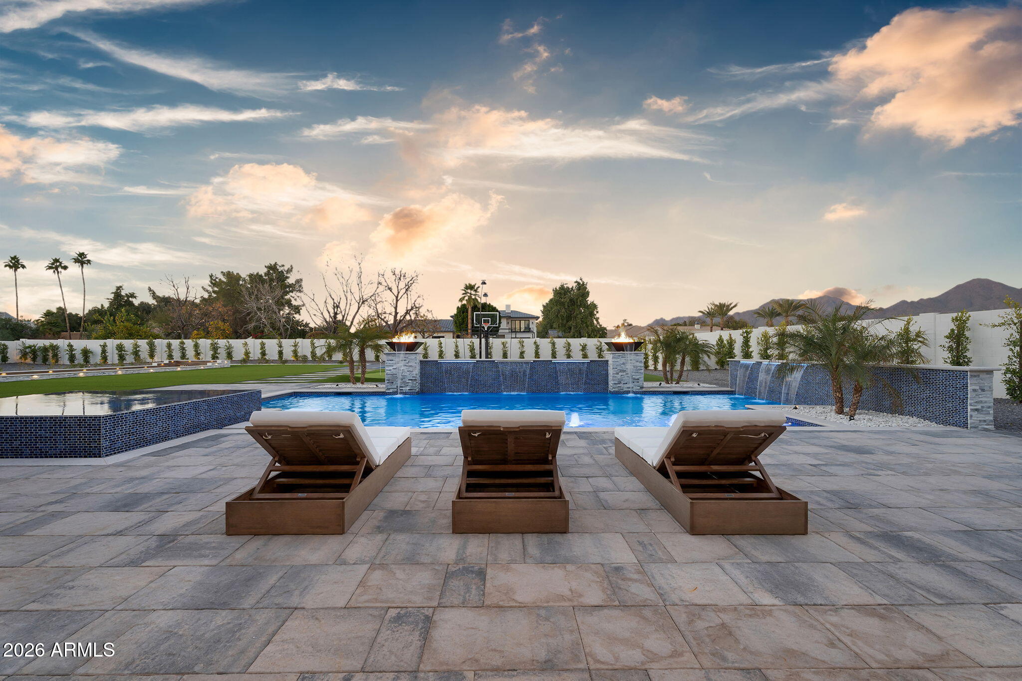 9892 E Charter Oak Road