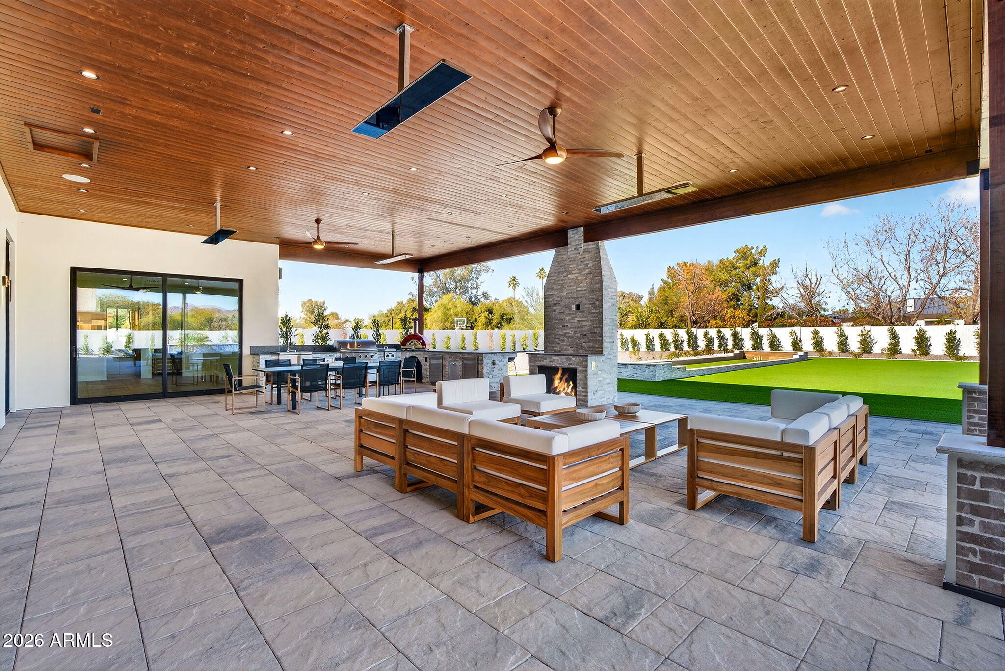 9892 E Charter Oak Road