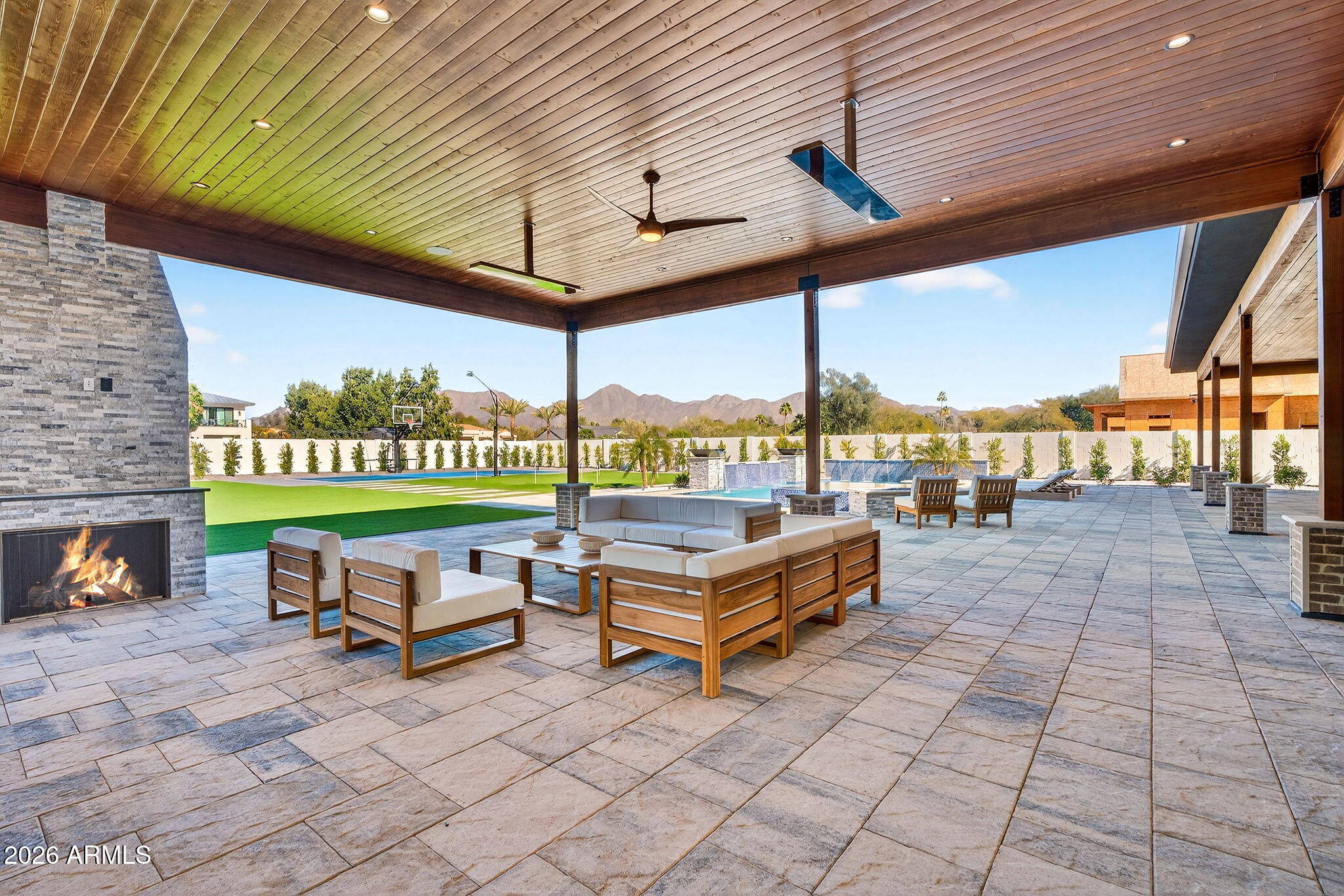 9892 E Charter Oak Road