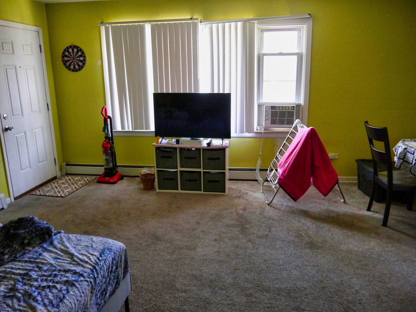 1107 HOLIDAY Lane Unit: 11