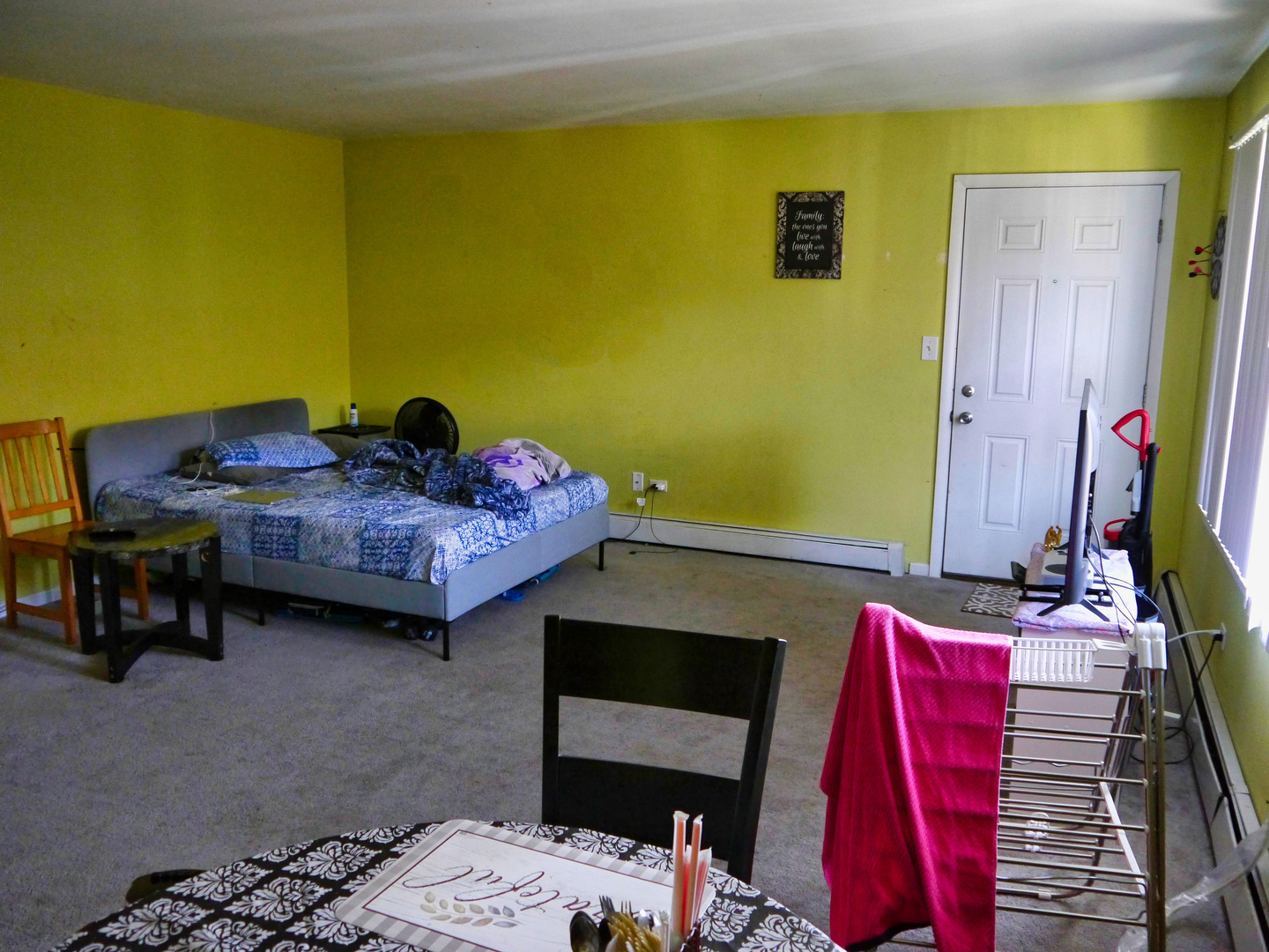 1107 HOLIDAY Lane Unit: 11