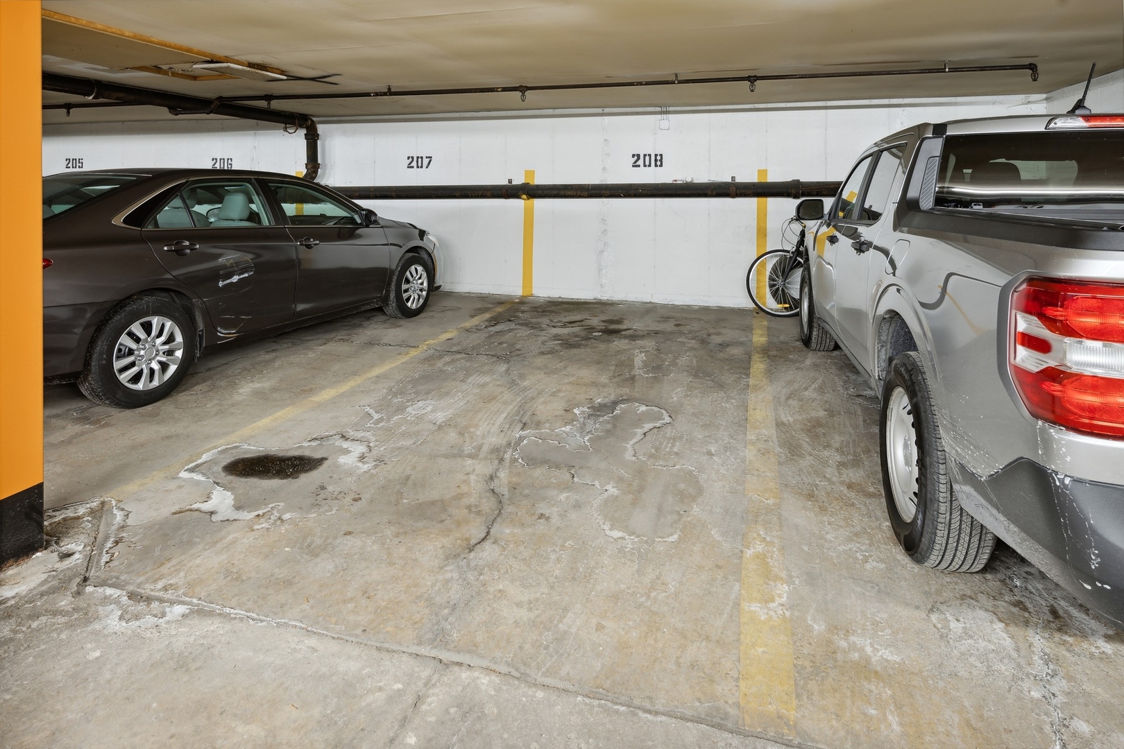 8620 Waukegan Road Unit: 504