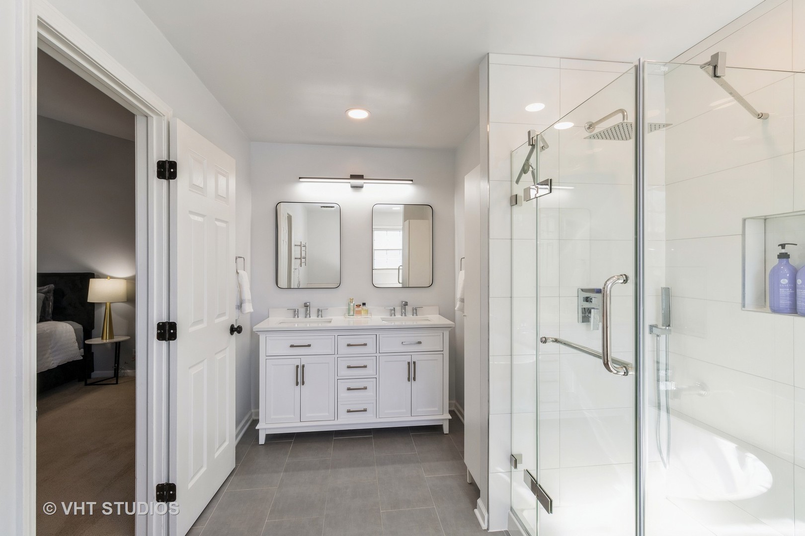 1004 Bentley Lane Unit: 2