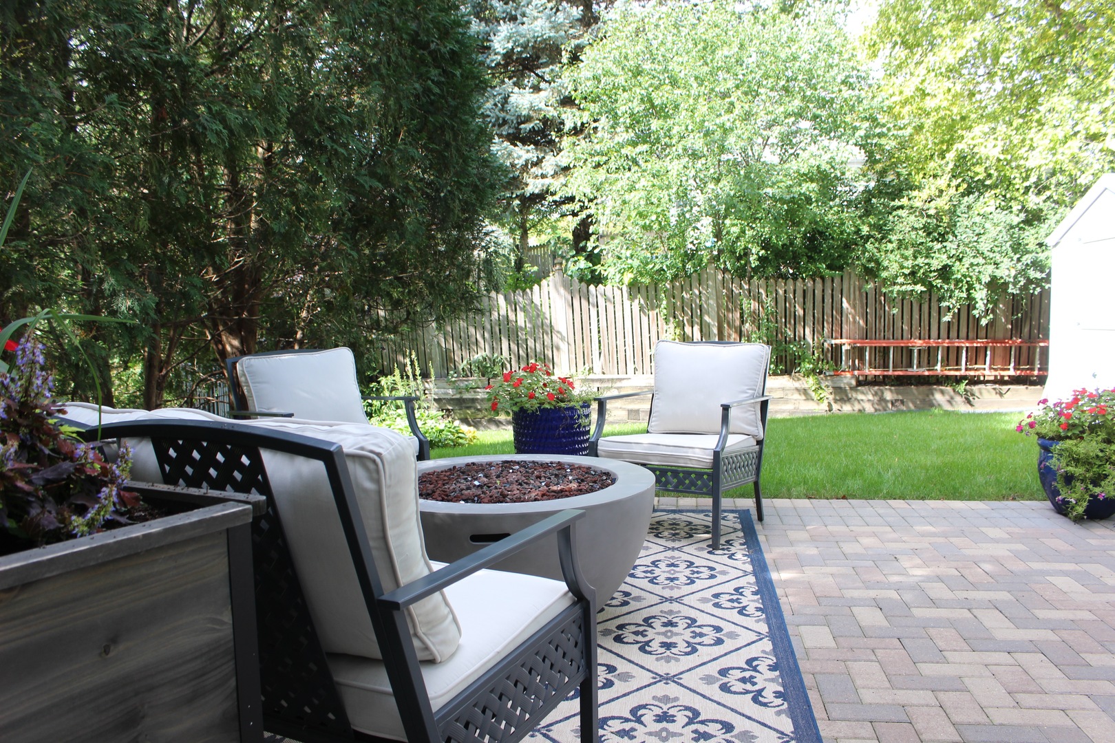 1004 Bentley Lane Unit: 2