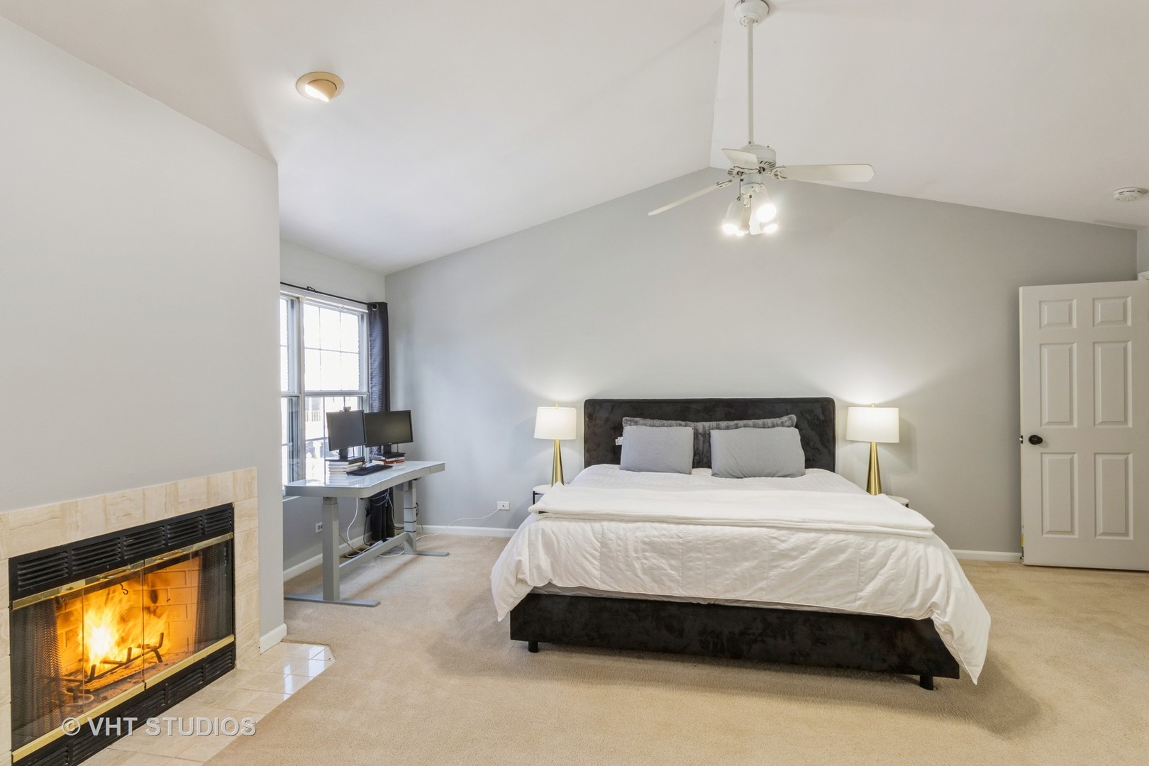 1004 Bentley Lane Unit: 2