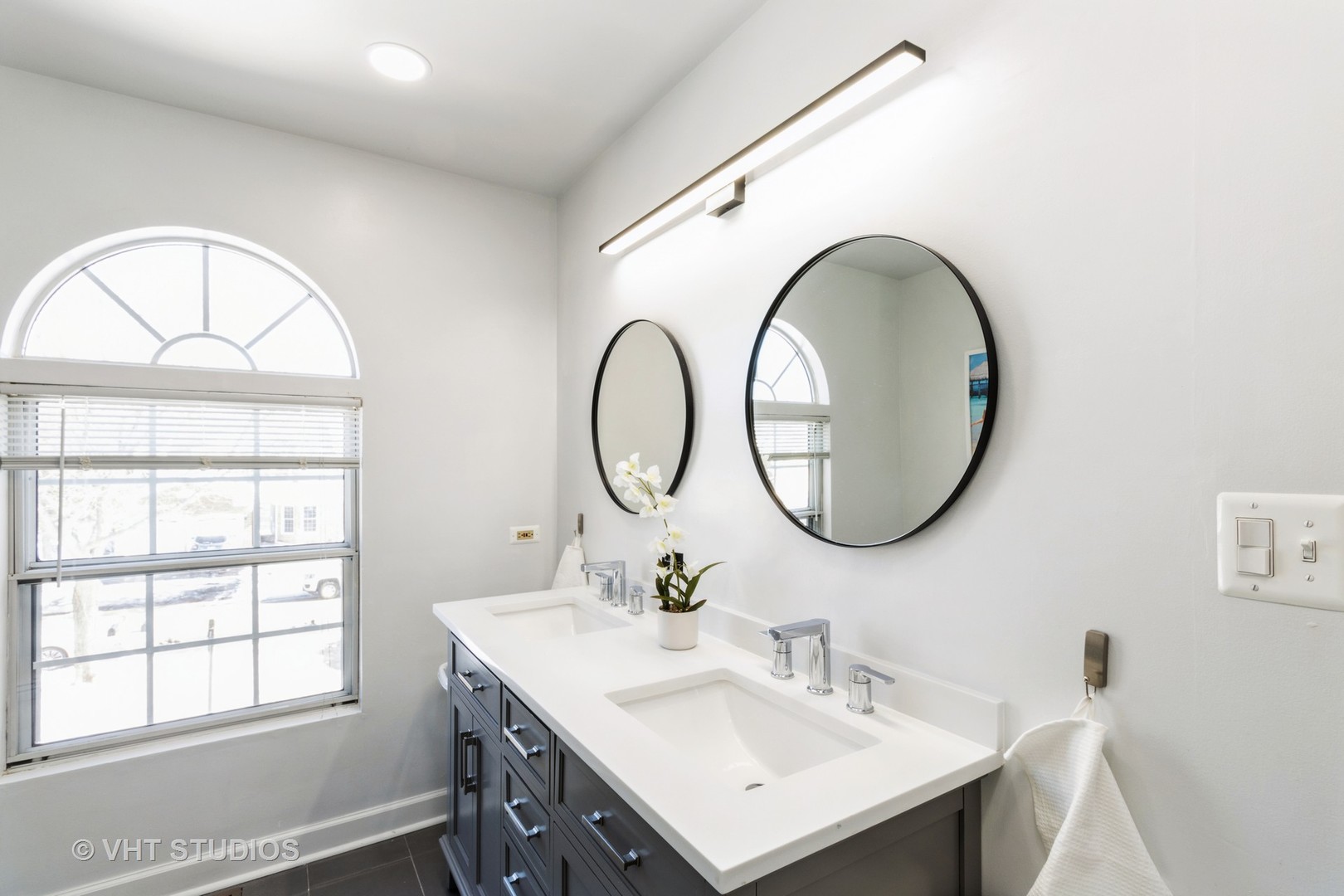 1004 Bentley Lane Unit: 2