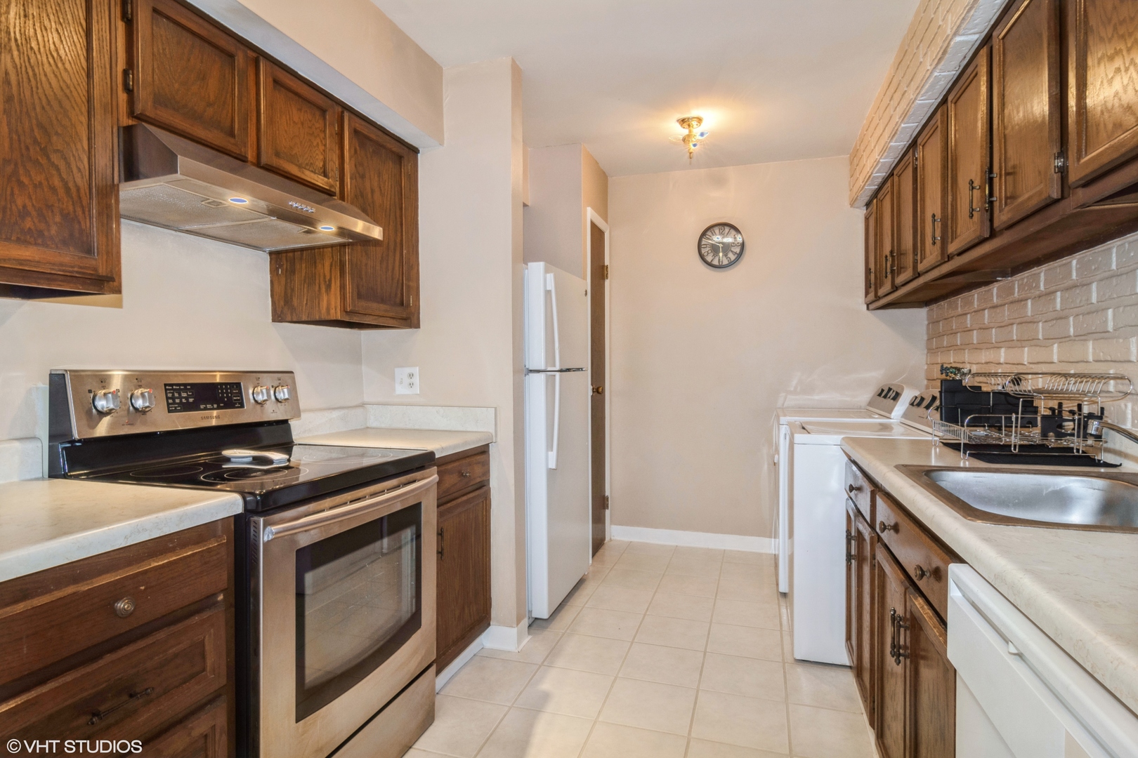 1402 S Glen Circle Unit: B