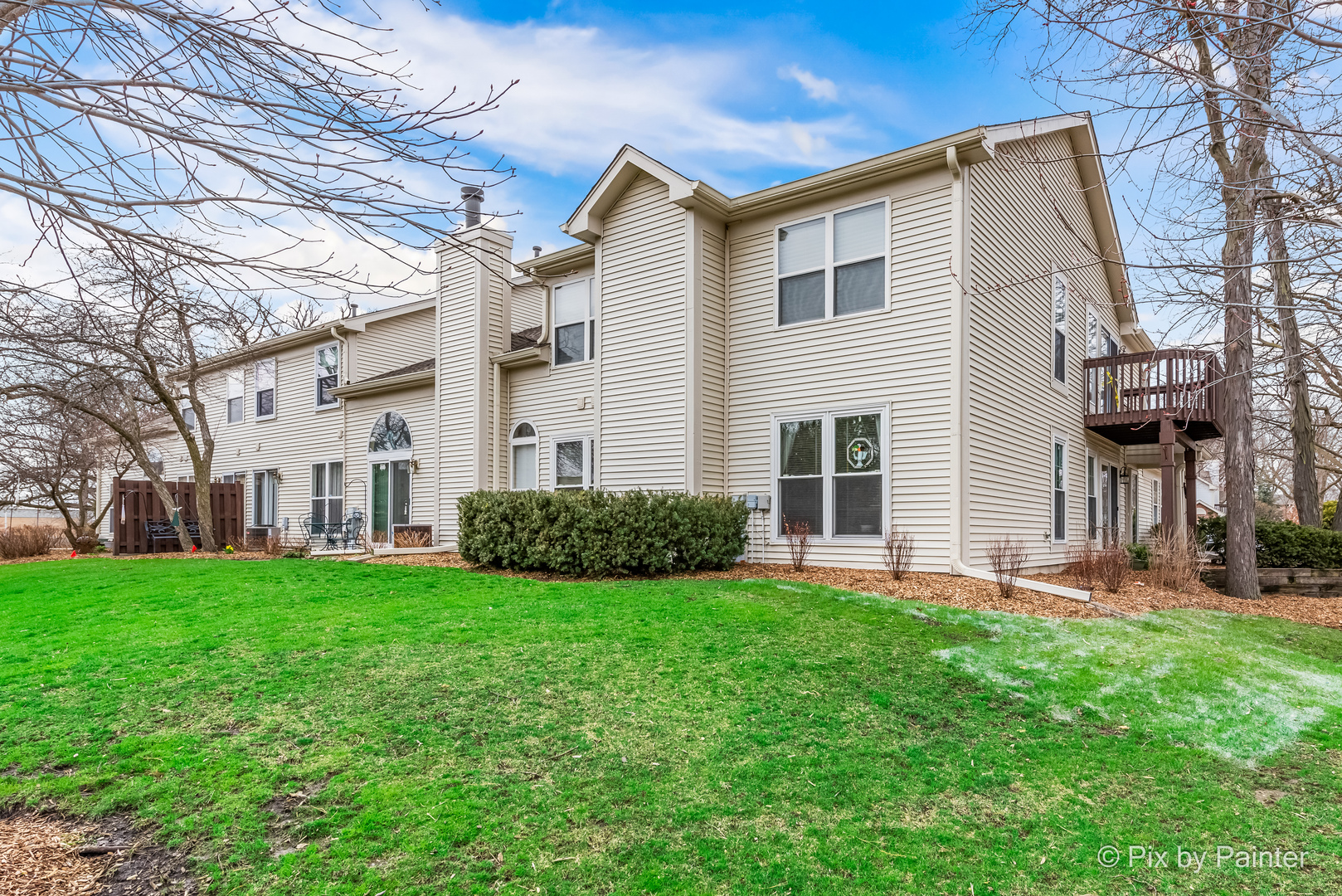 676 Shady Oaks Court