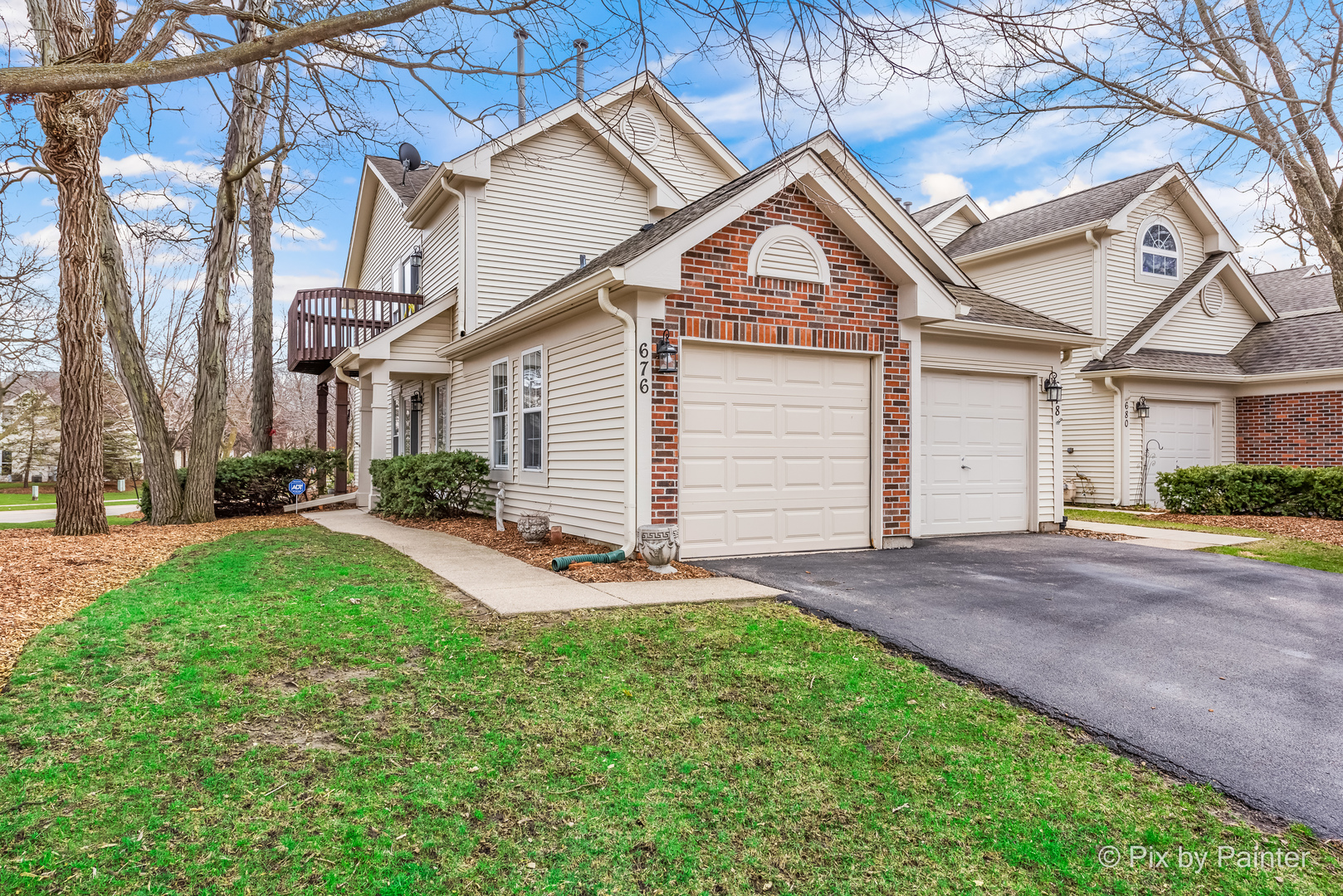 676 Shady Oaks Court