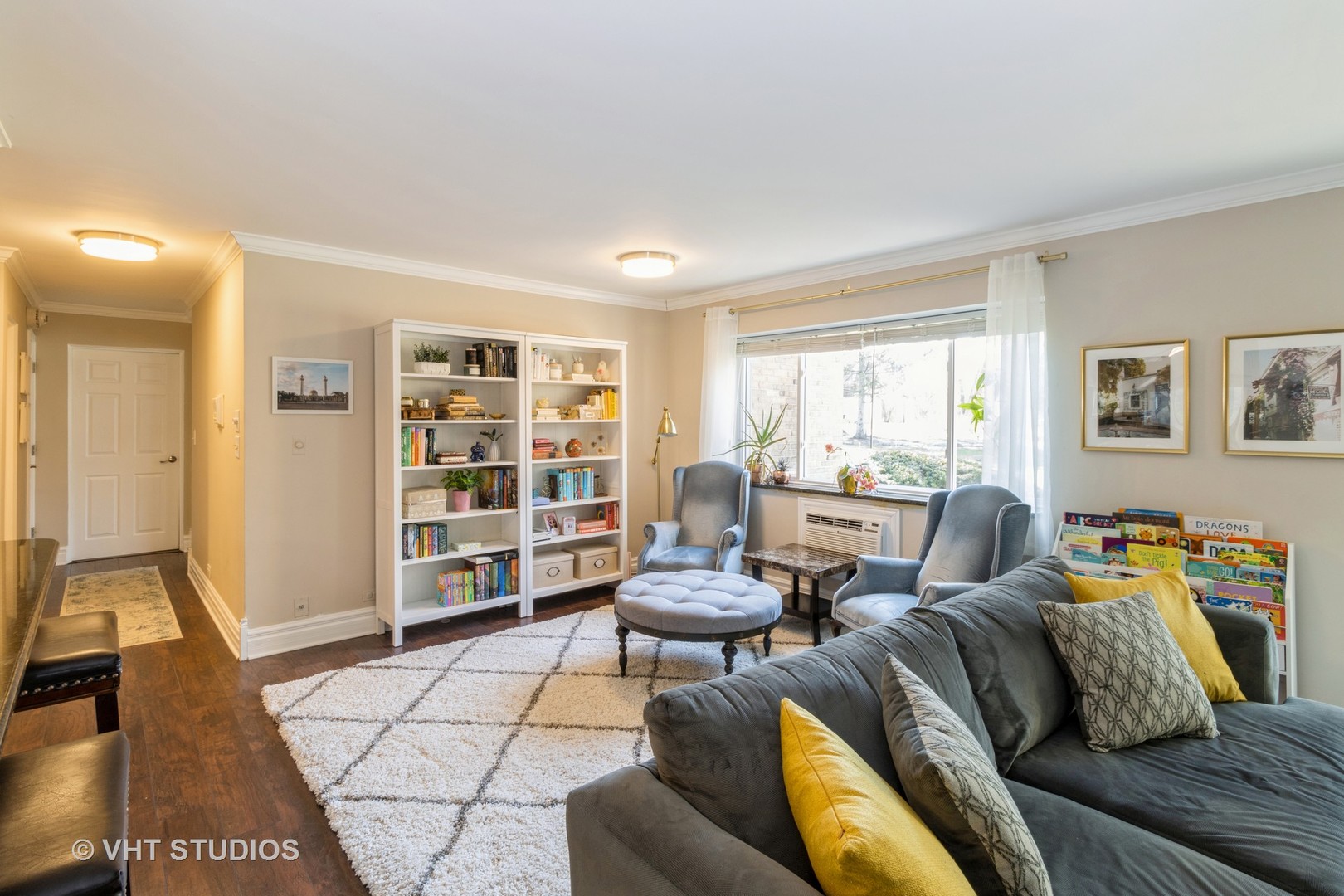 320 Claymoor Unit: 1E