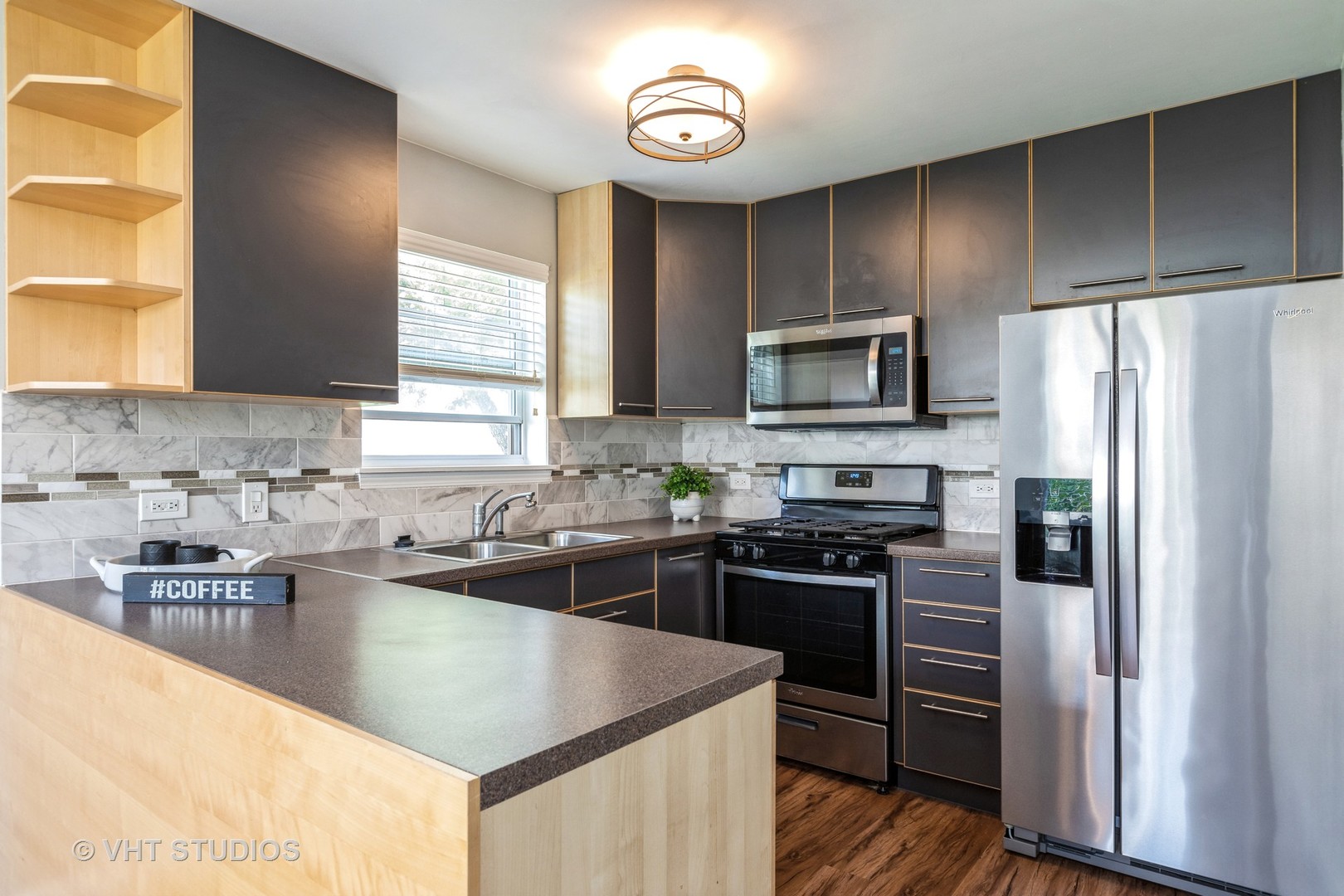 1100 Stratford Court Unit: B