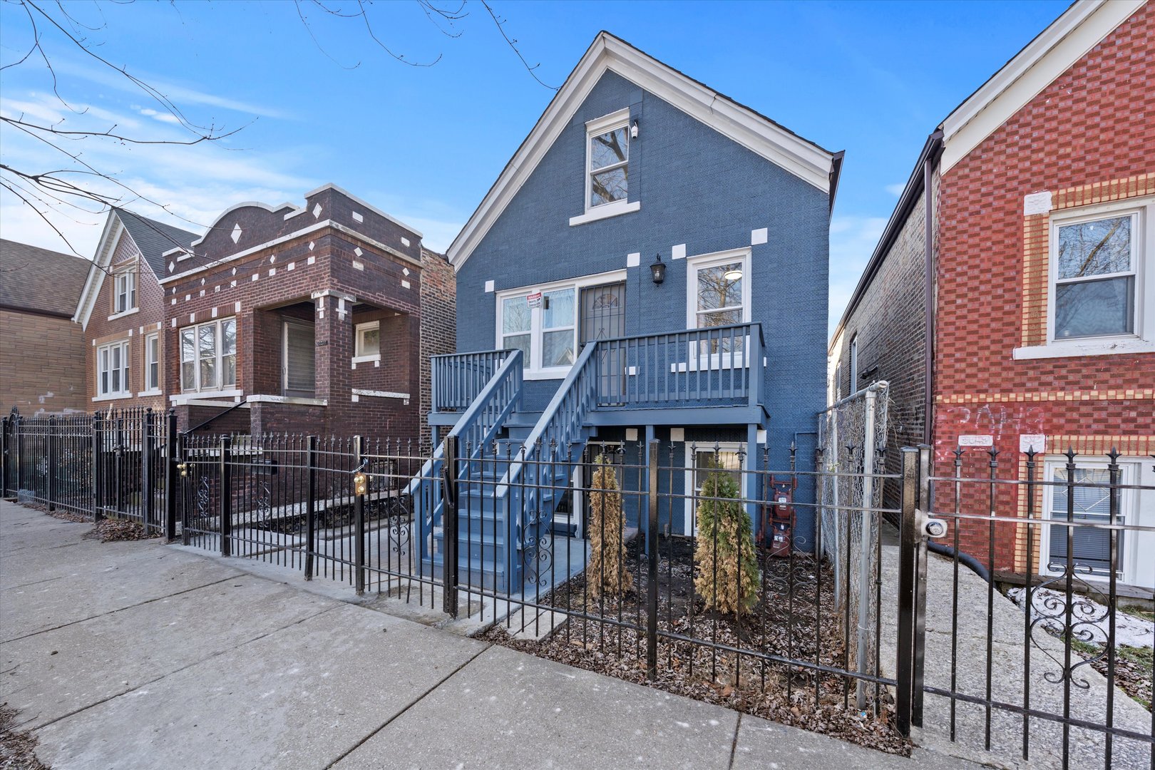 3046 S HOMAN Avenue