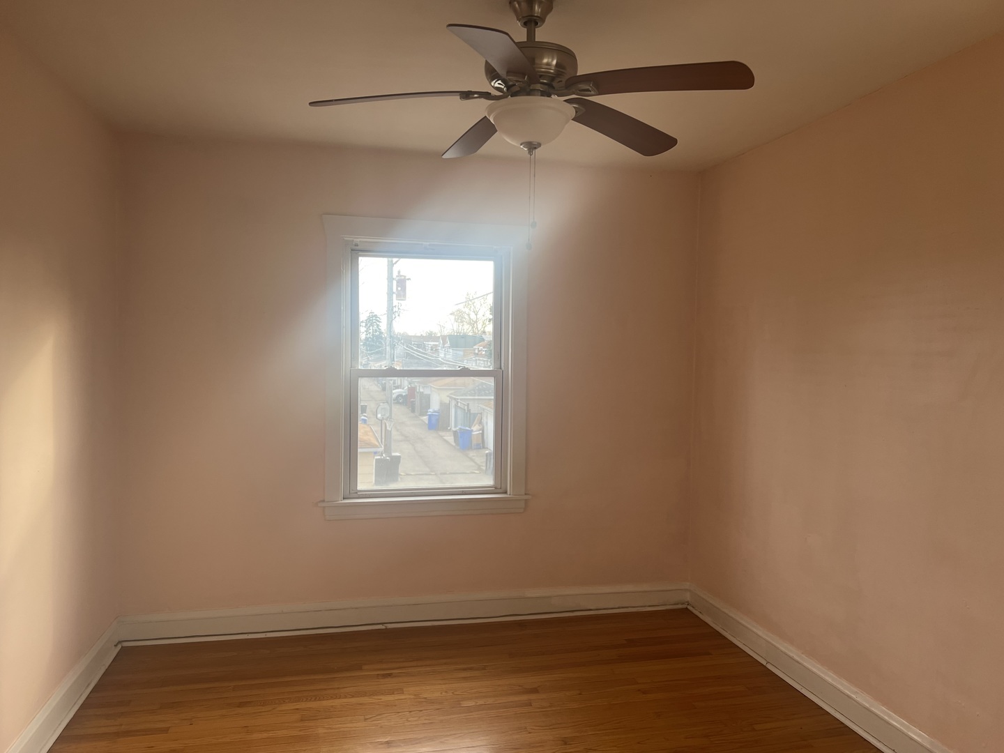 5510 W BARRY Avenue Unit: 2