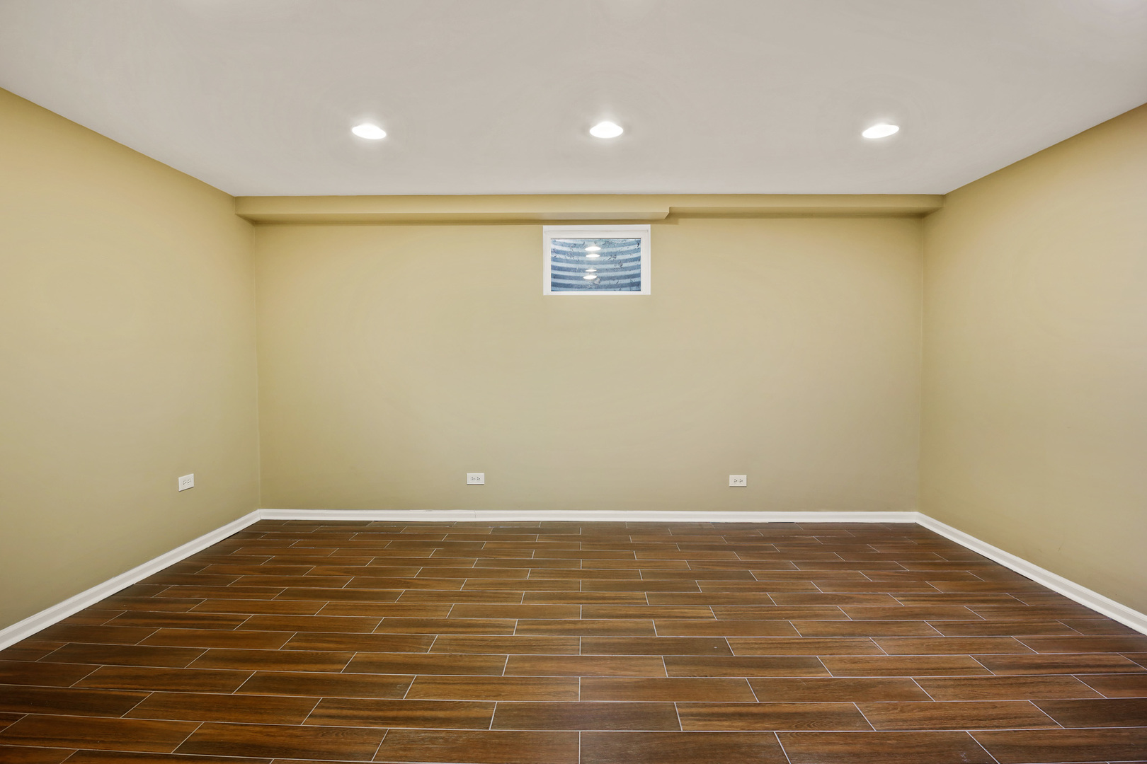 6447 Manor Drive