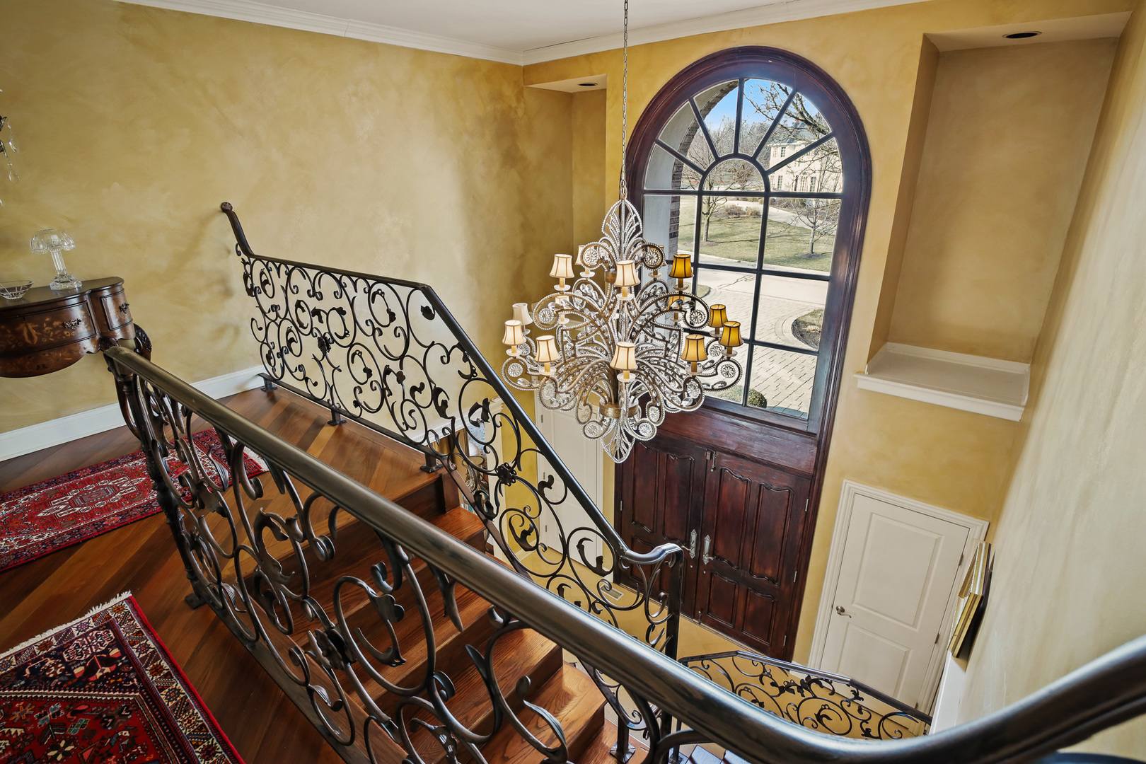 6447 Manor Drive