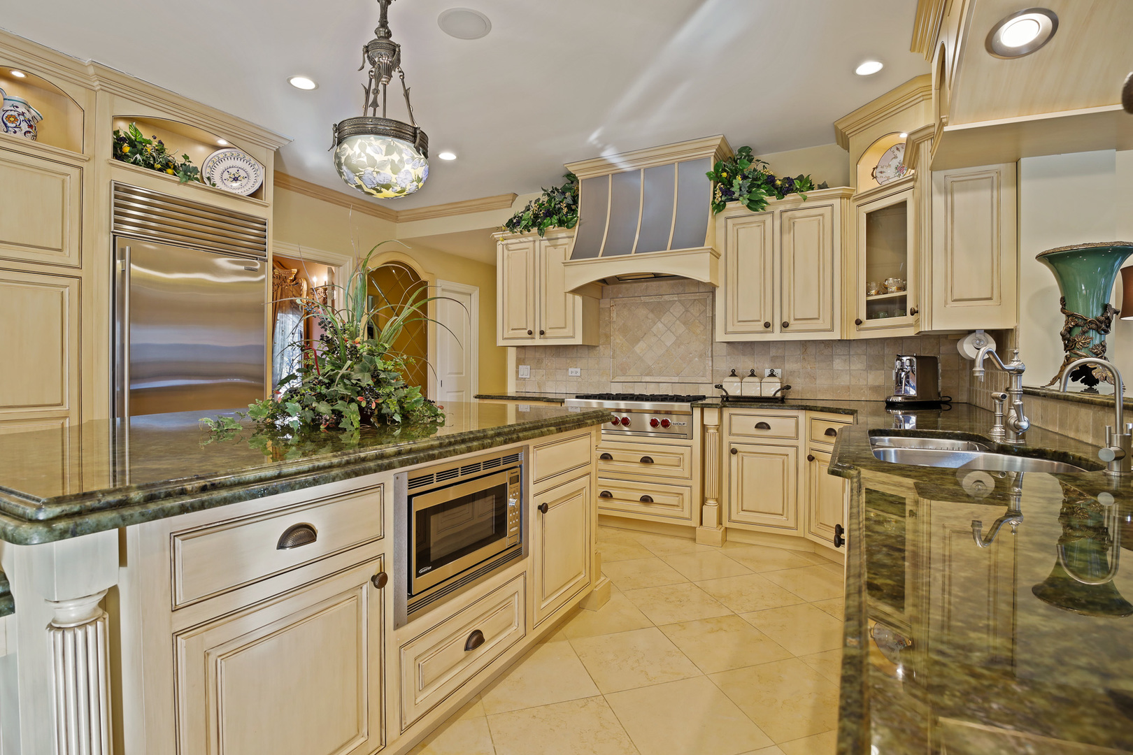 6447 Manor Drive