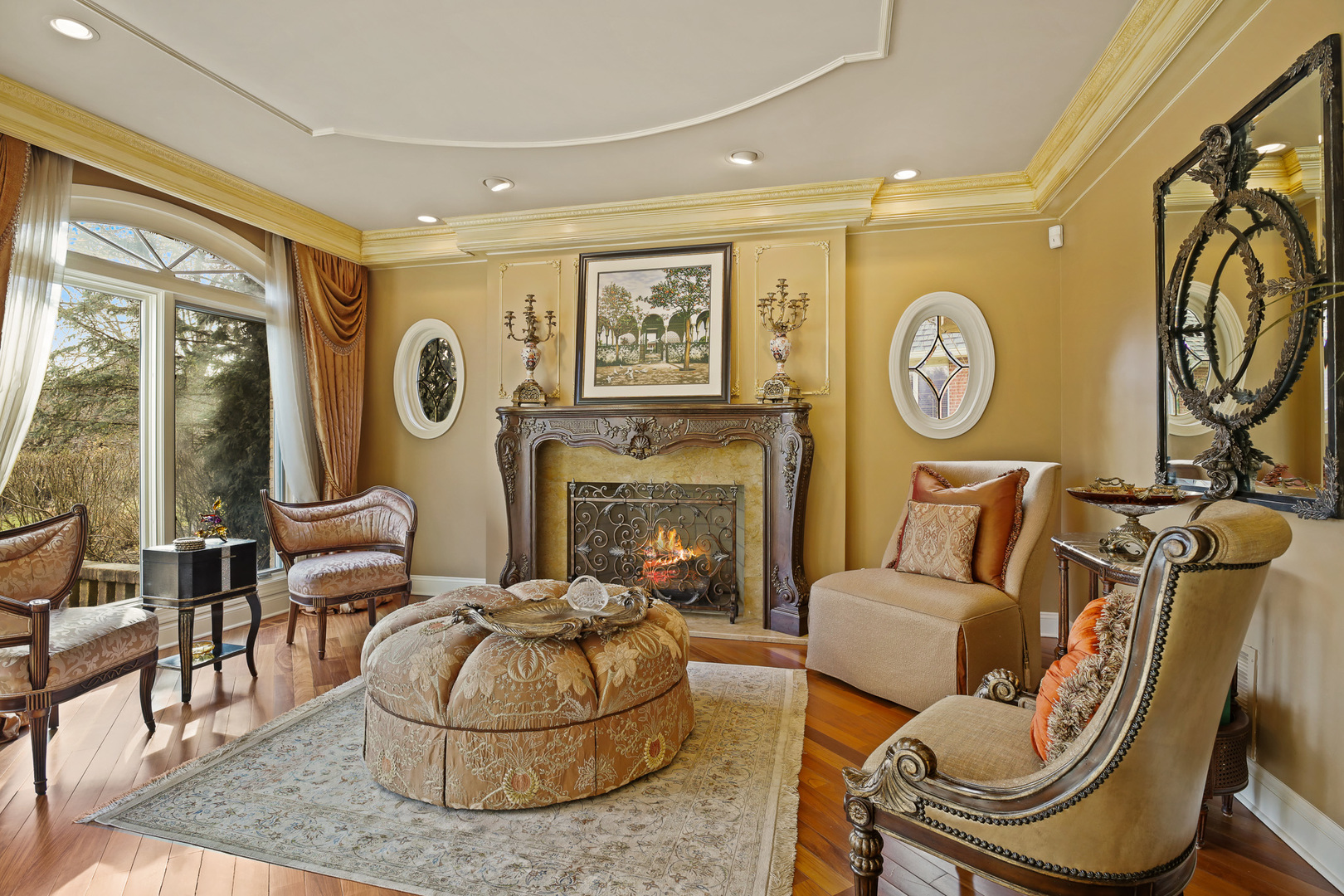 6447 Manor Drive